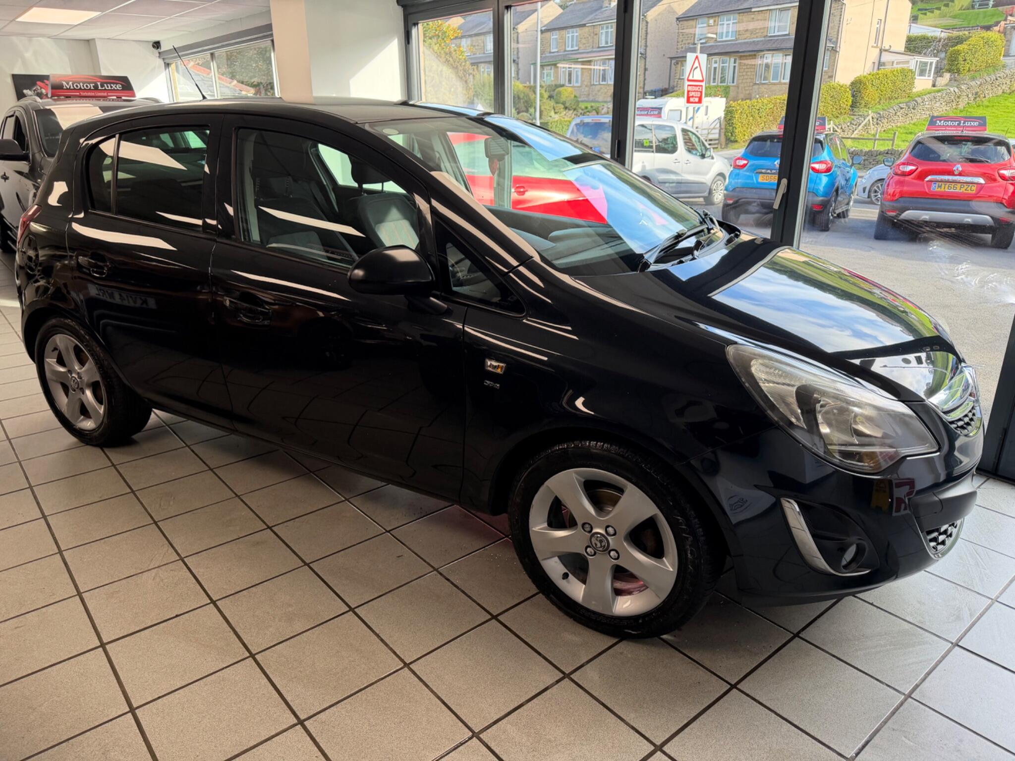Vauxhall Corsa - Image 11