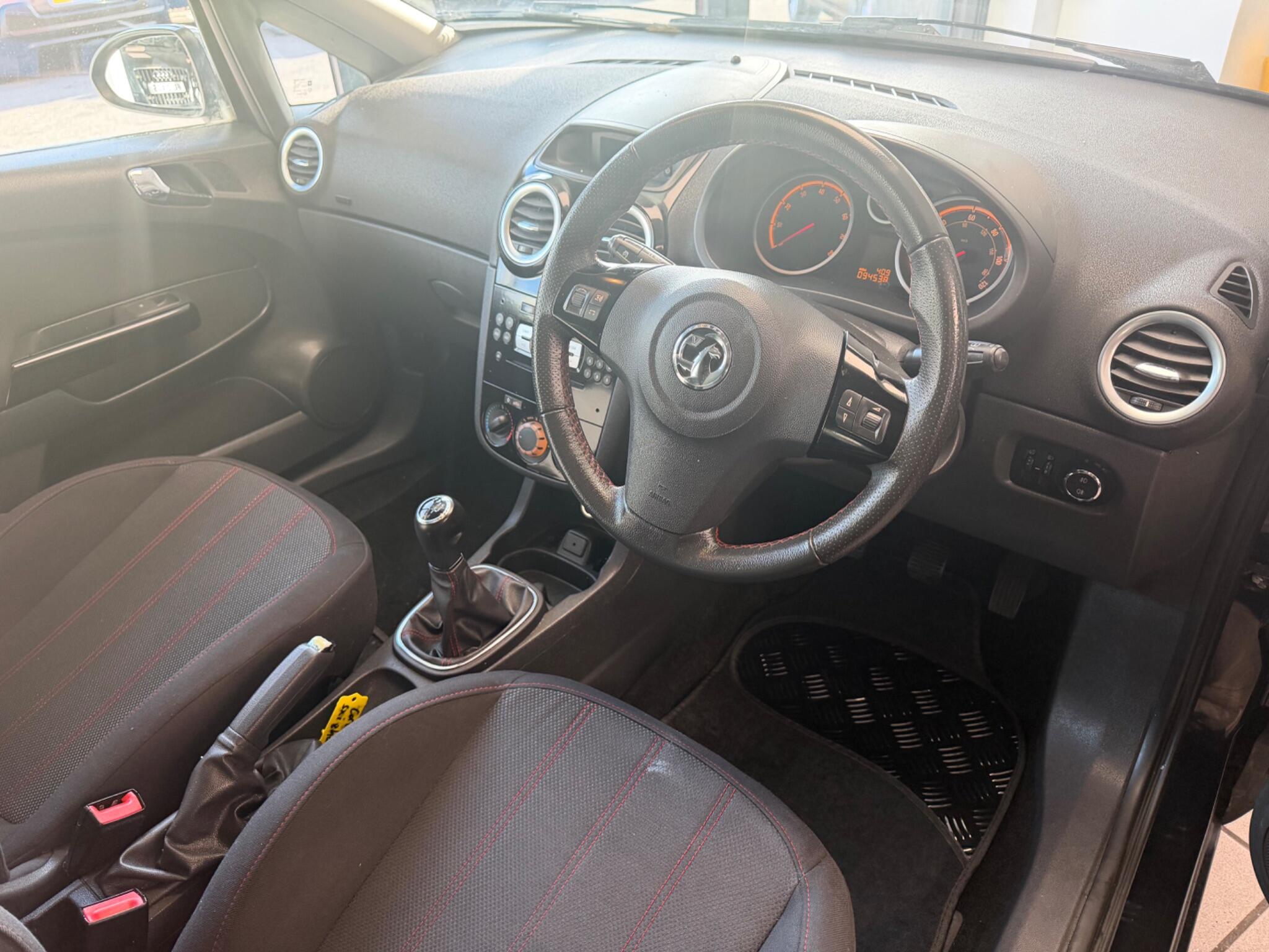 Vauxhall Corsa - Image 12