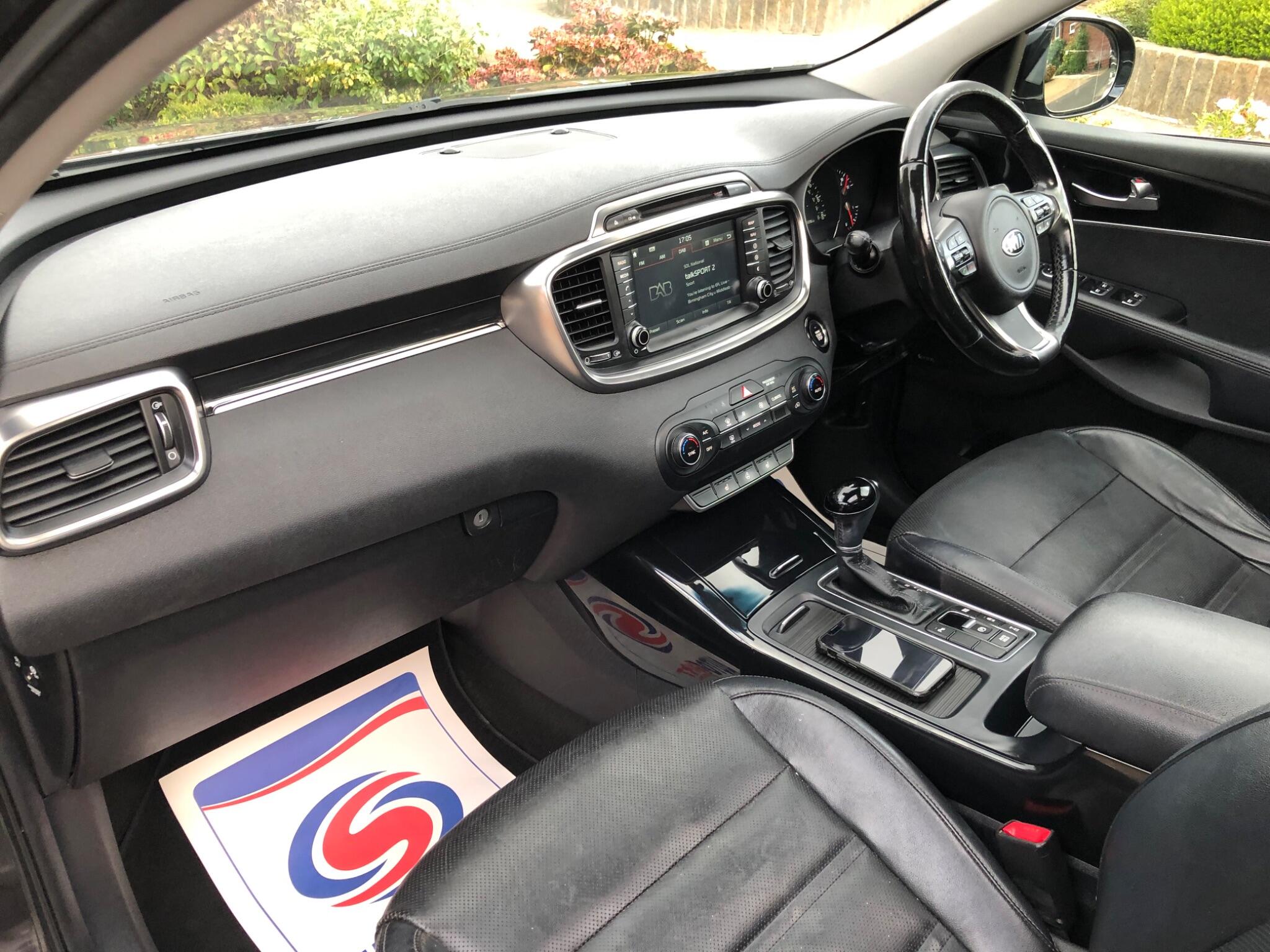 Kia Sorento - Image 15