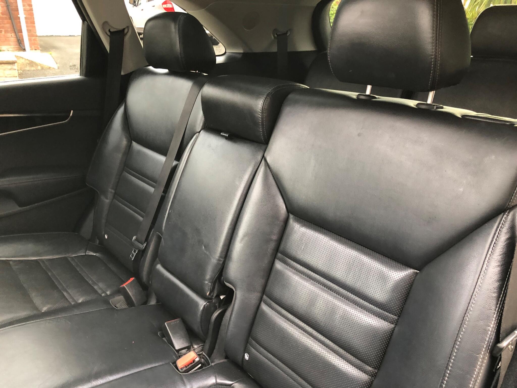 Kia Sorento - Image 19