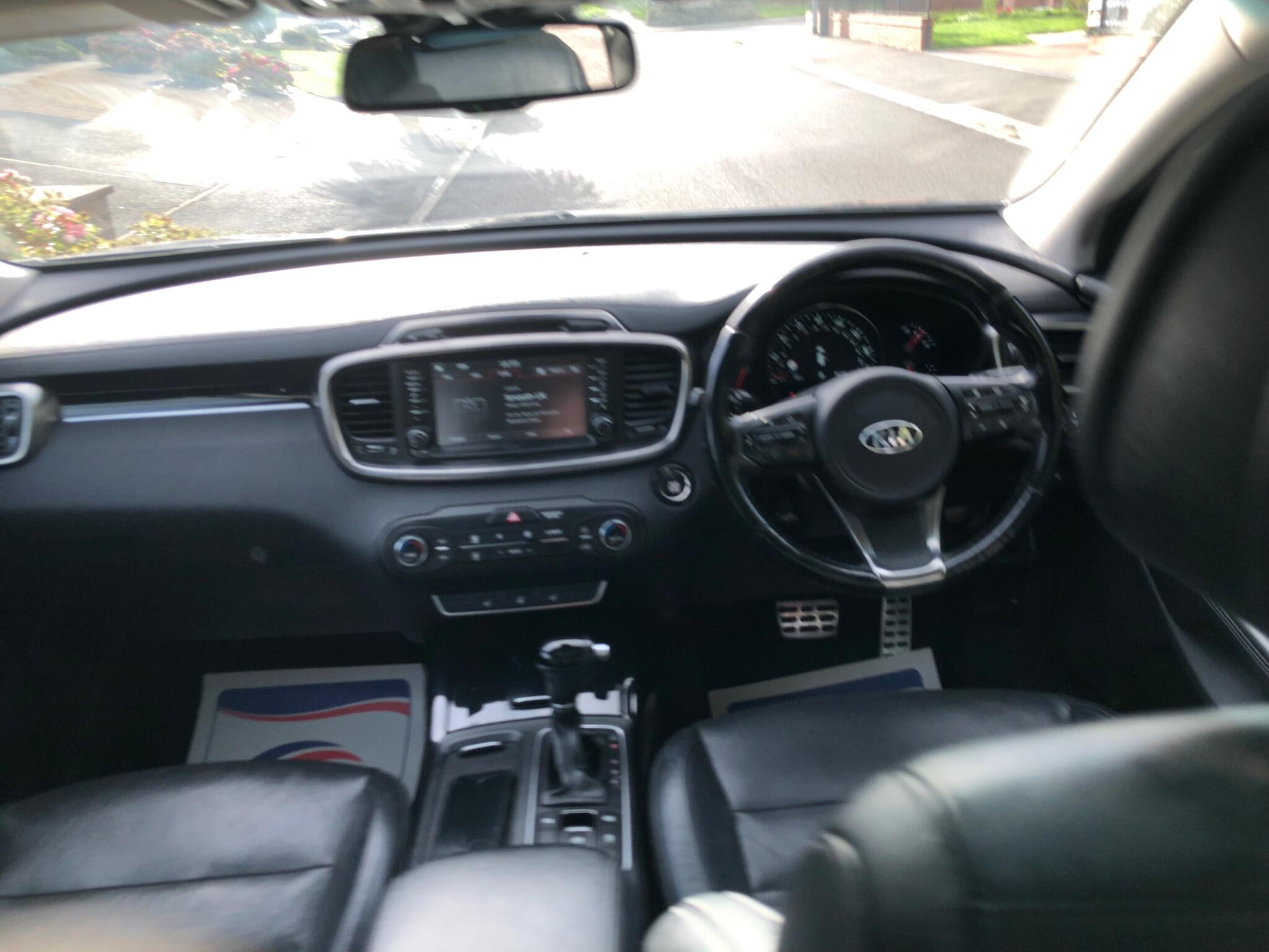 Kia Sorento - Image 16