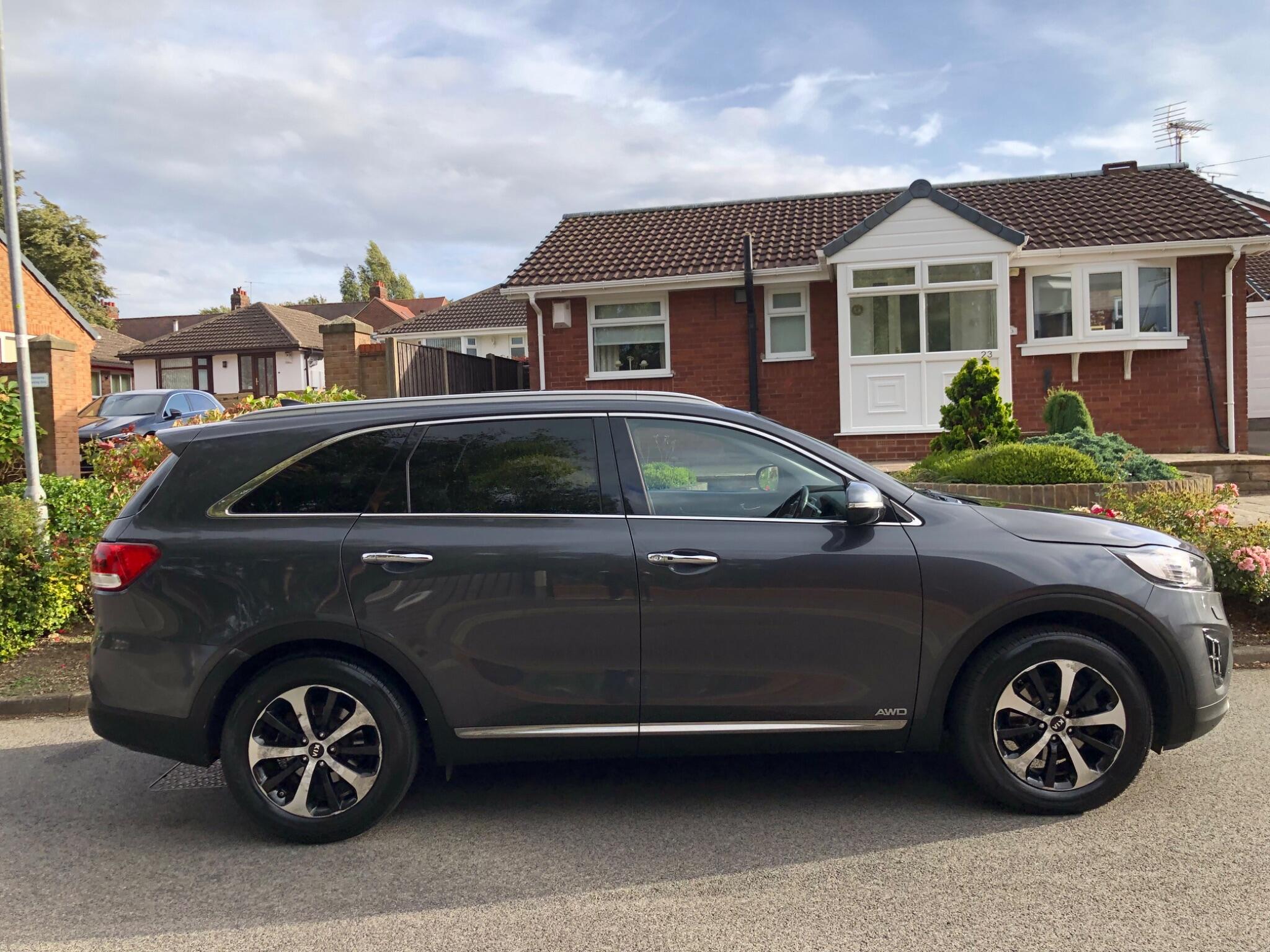 Kia Sorento - Image 11