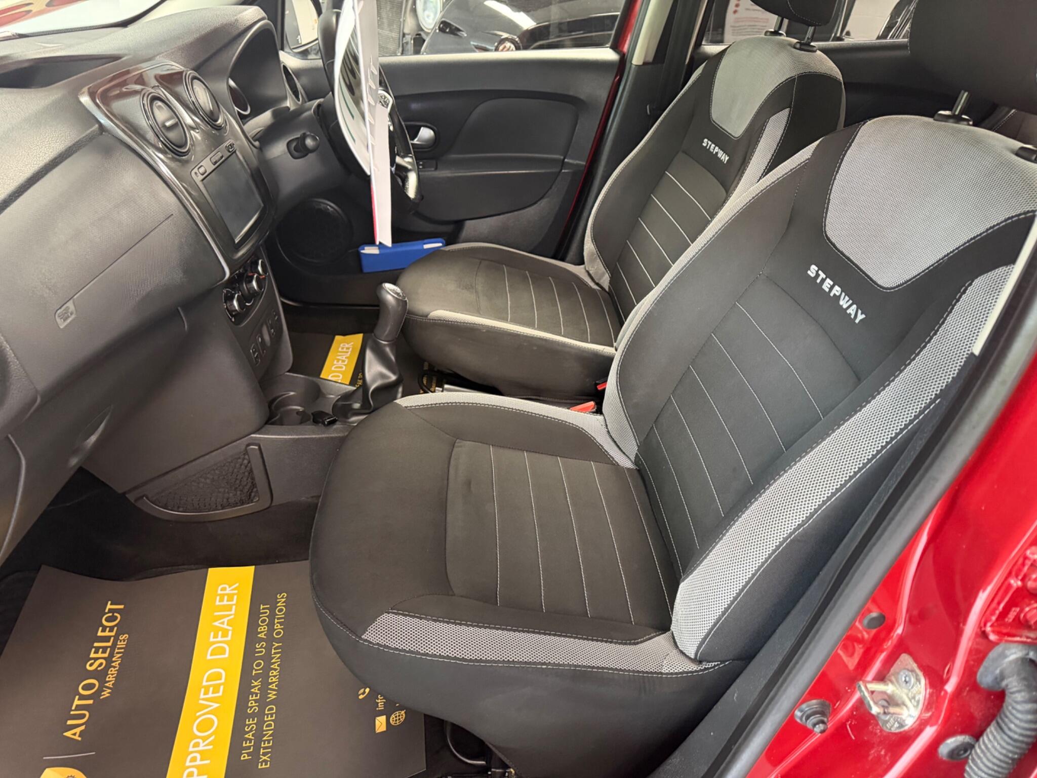 Dacia Sandero Stepway - Image 14