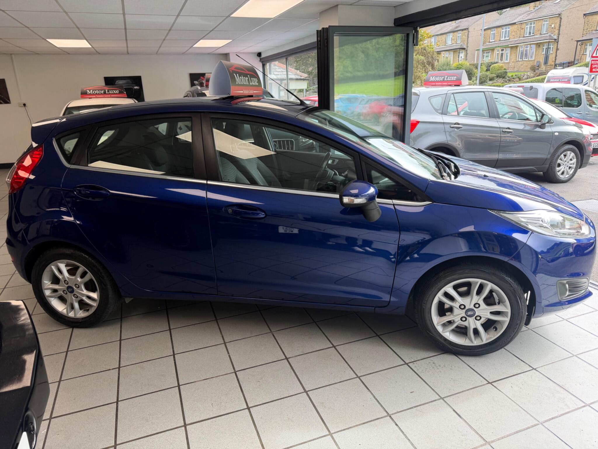 Ford Fiesta - Image 8