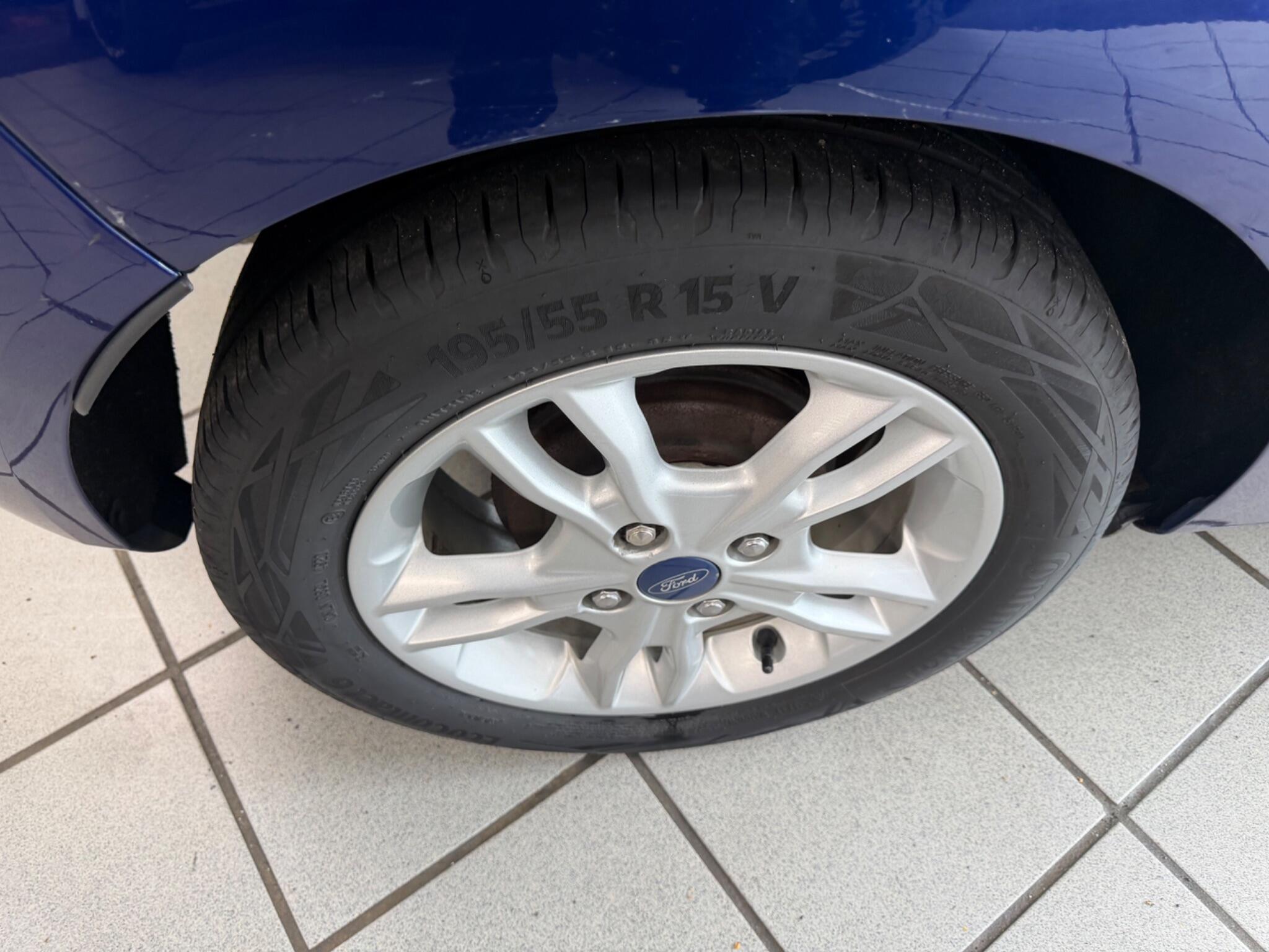 Ford Fiesta - Image 15