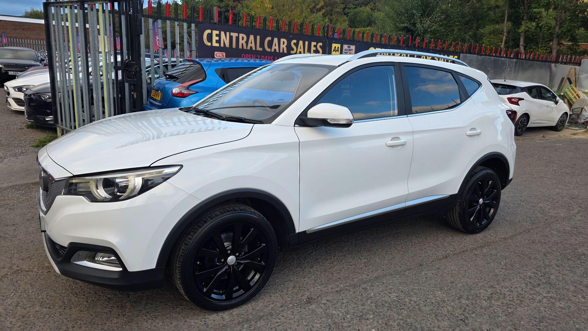 MG MG ZS - Image 18