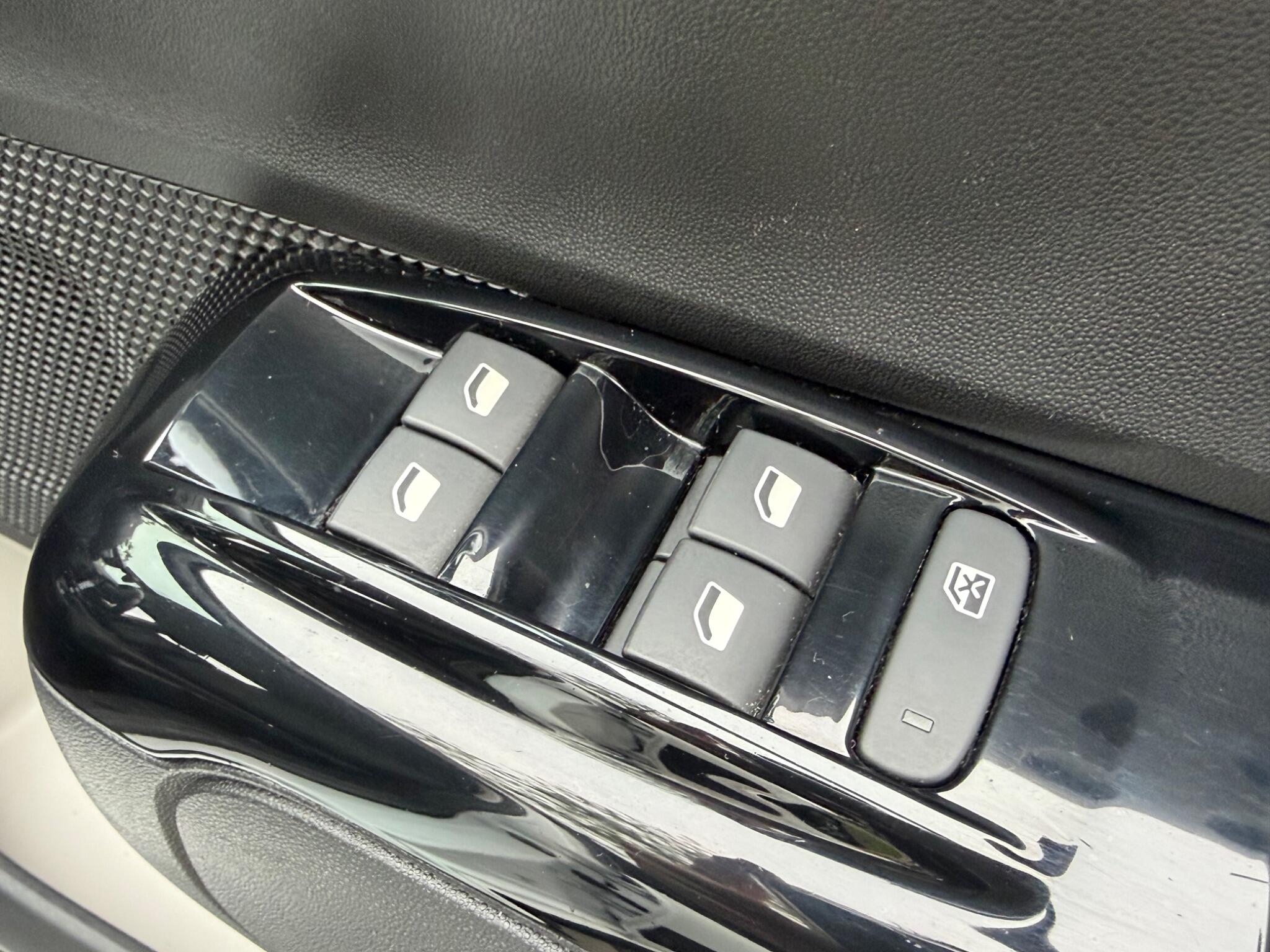 Citroen C3 - Image 19