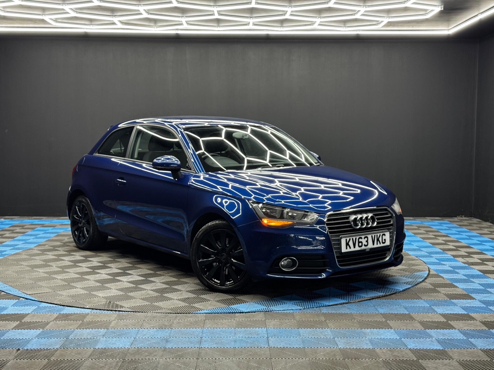 Audi A1