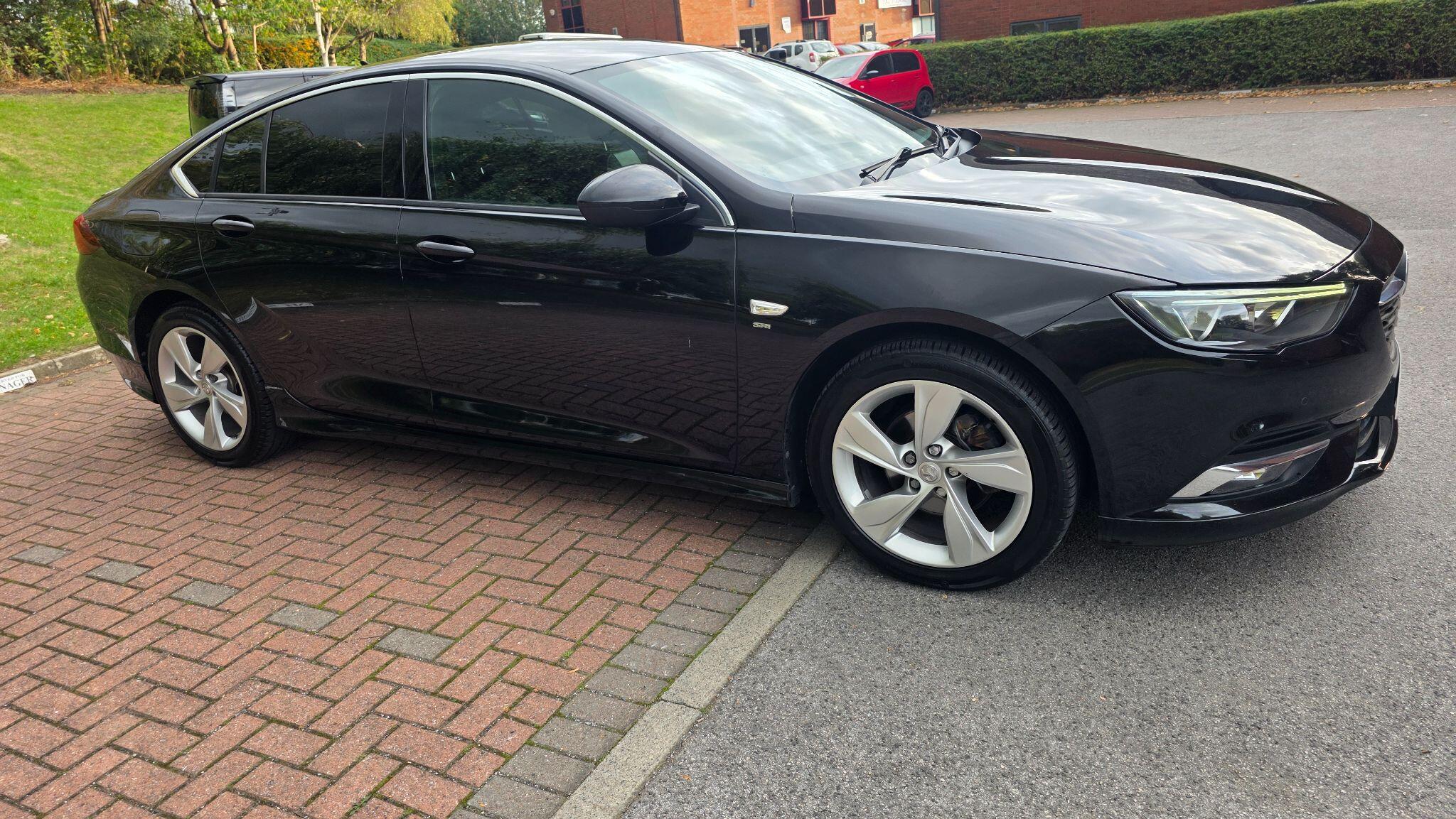 Vauxhall Insignia - Image 4