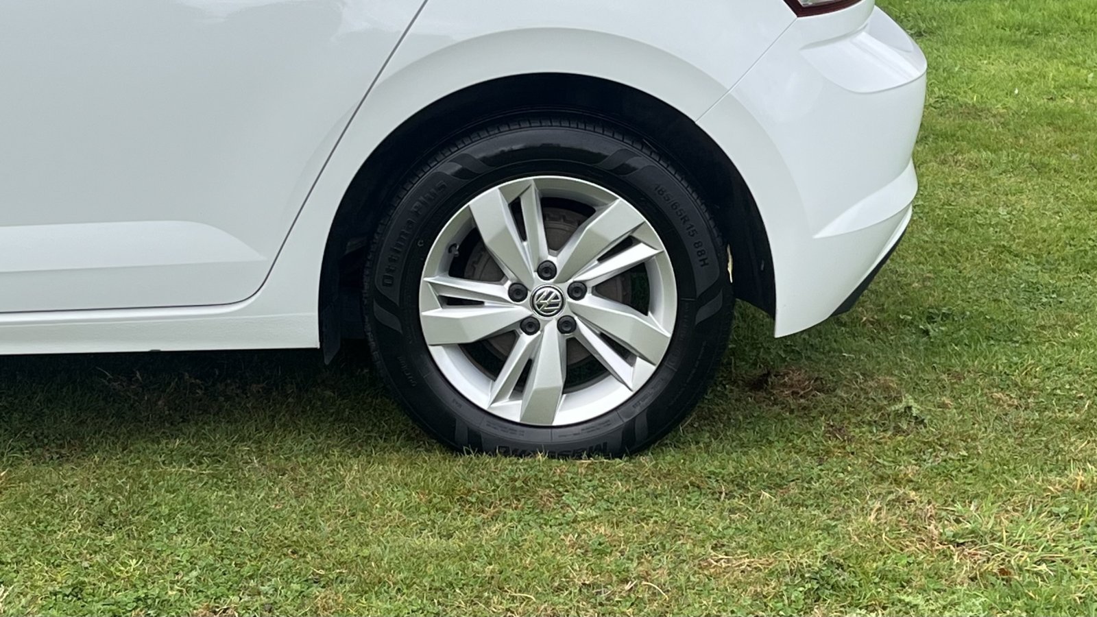 Volkswagen Polo - Image 8