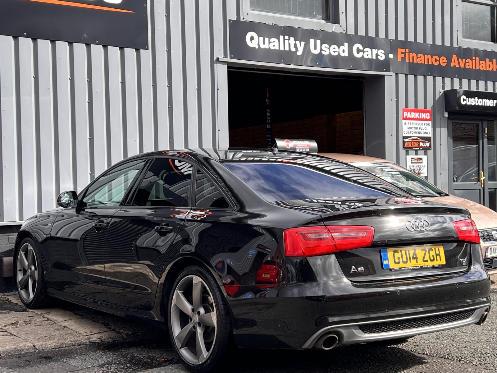 Audi A6 Saloon - Image 2