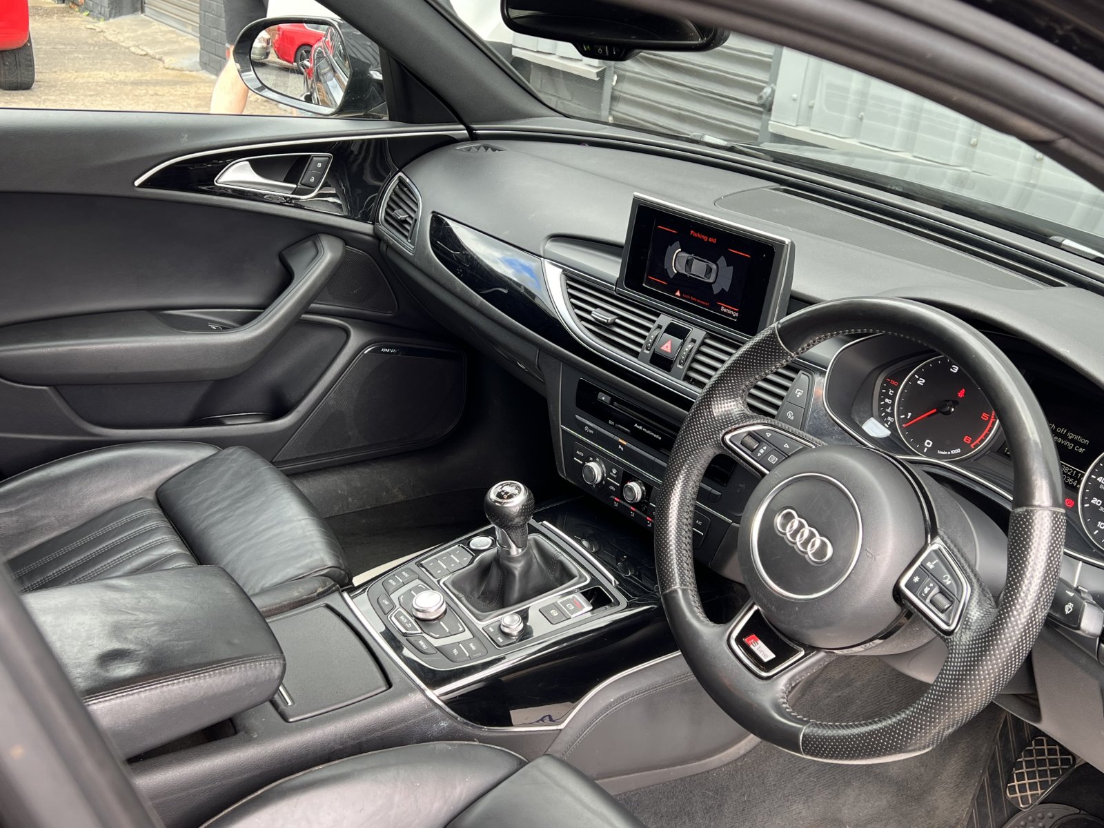 Audi A6 Saloon - Image 11