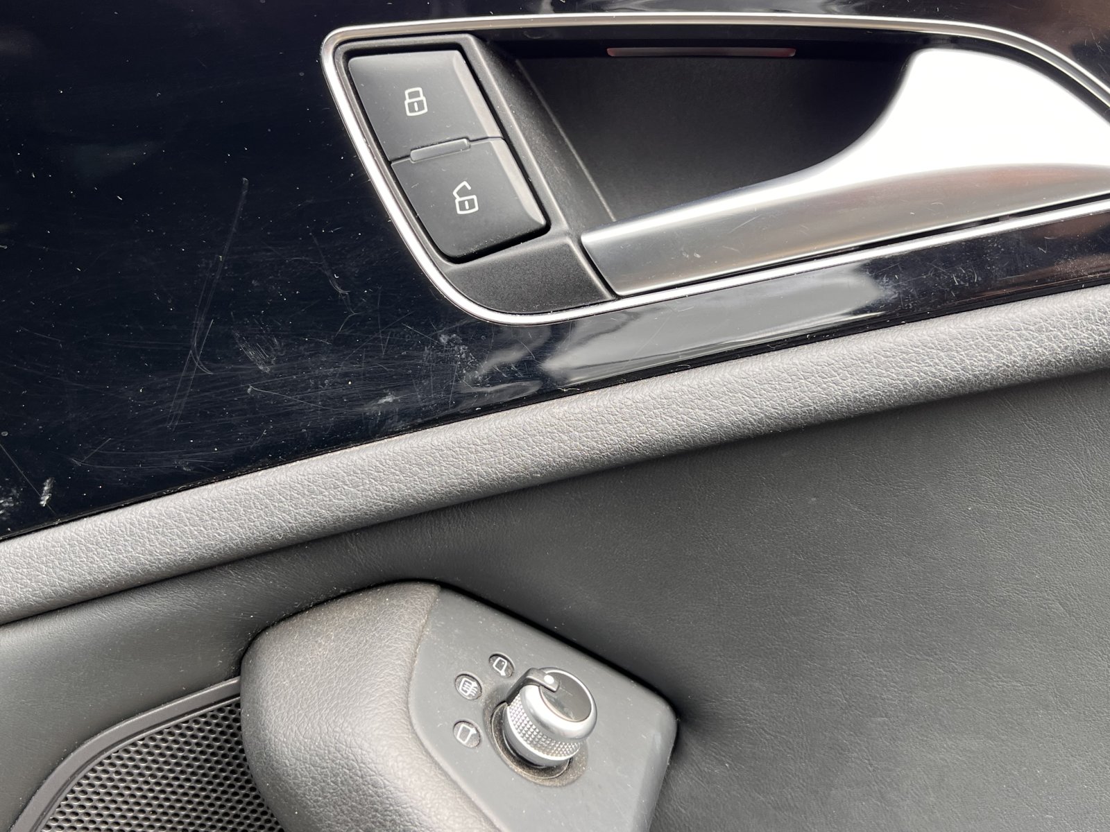 Audi A6 Saloon - Image 14