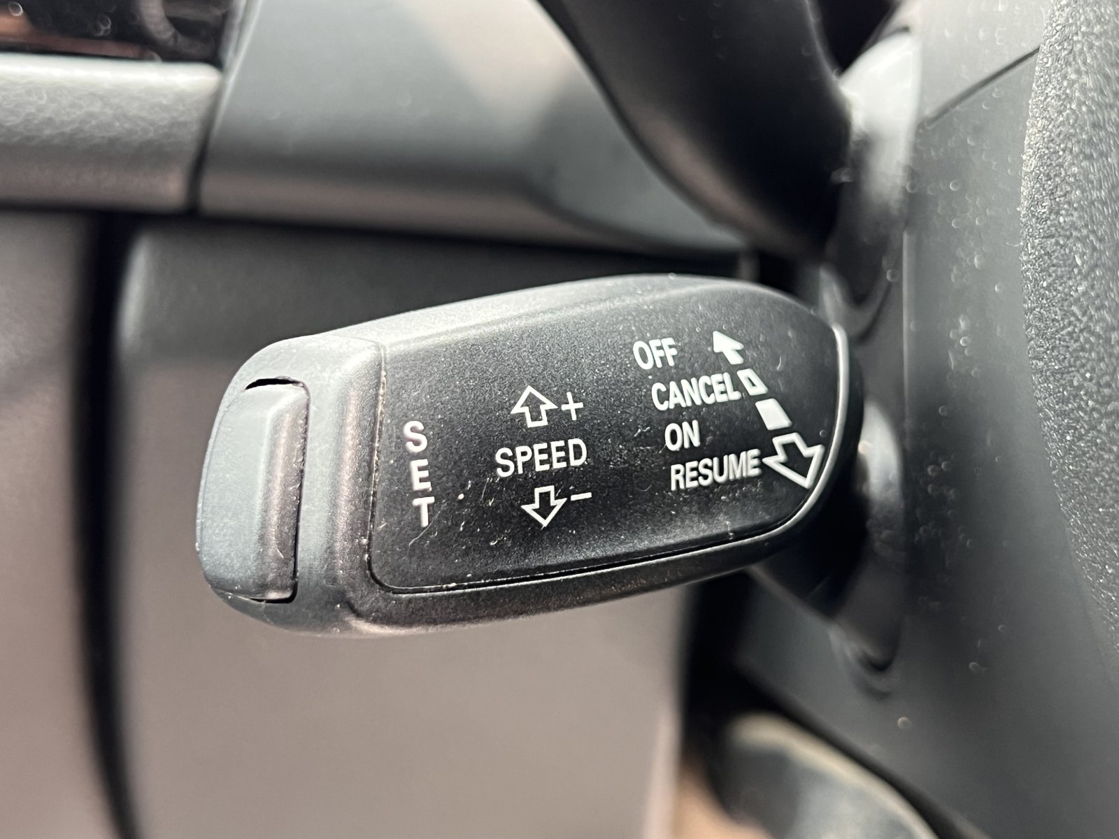 Audi A6 Saloon - Image 17