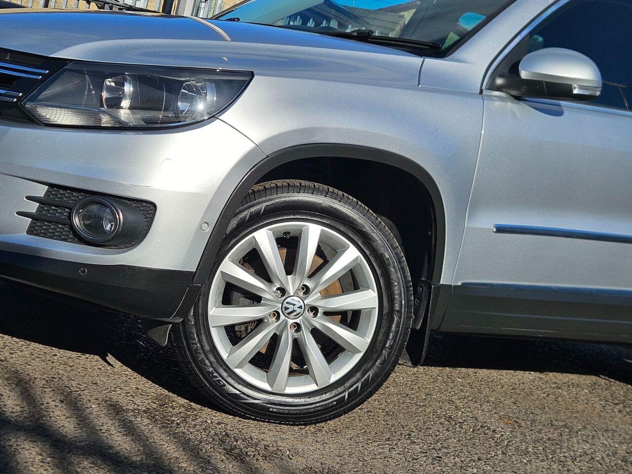 Volkswagen Tiguan - Image 4