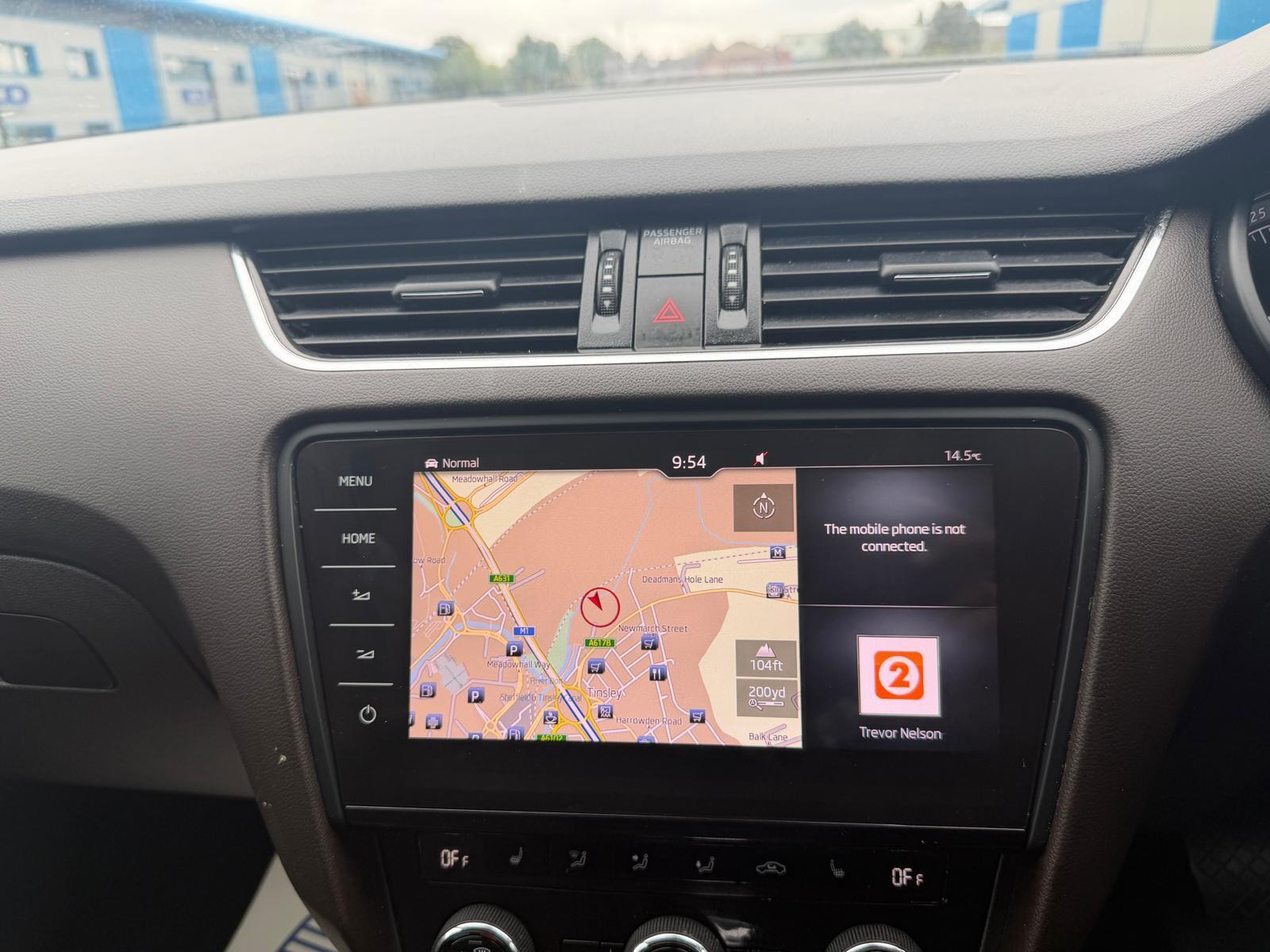 Skoda Octavia - Image 11