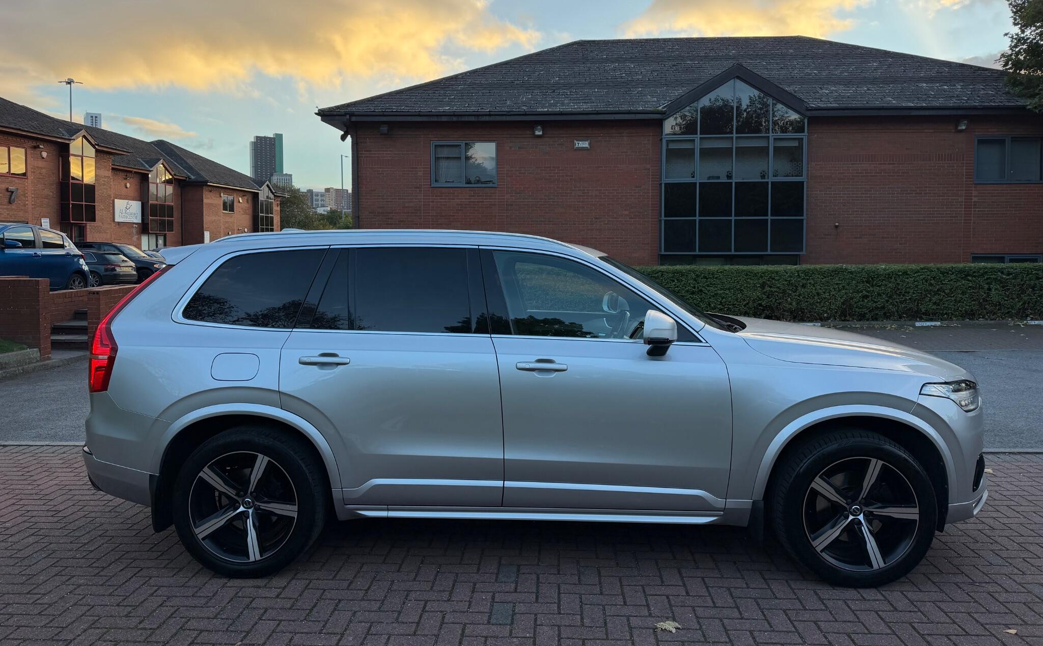 Volvo XC90 - Image 7