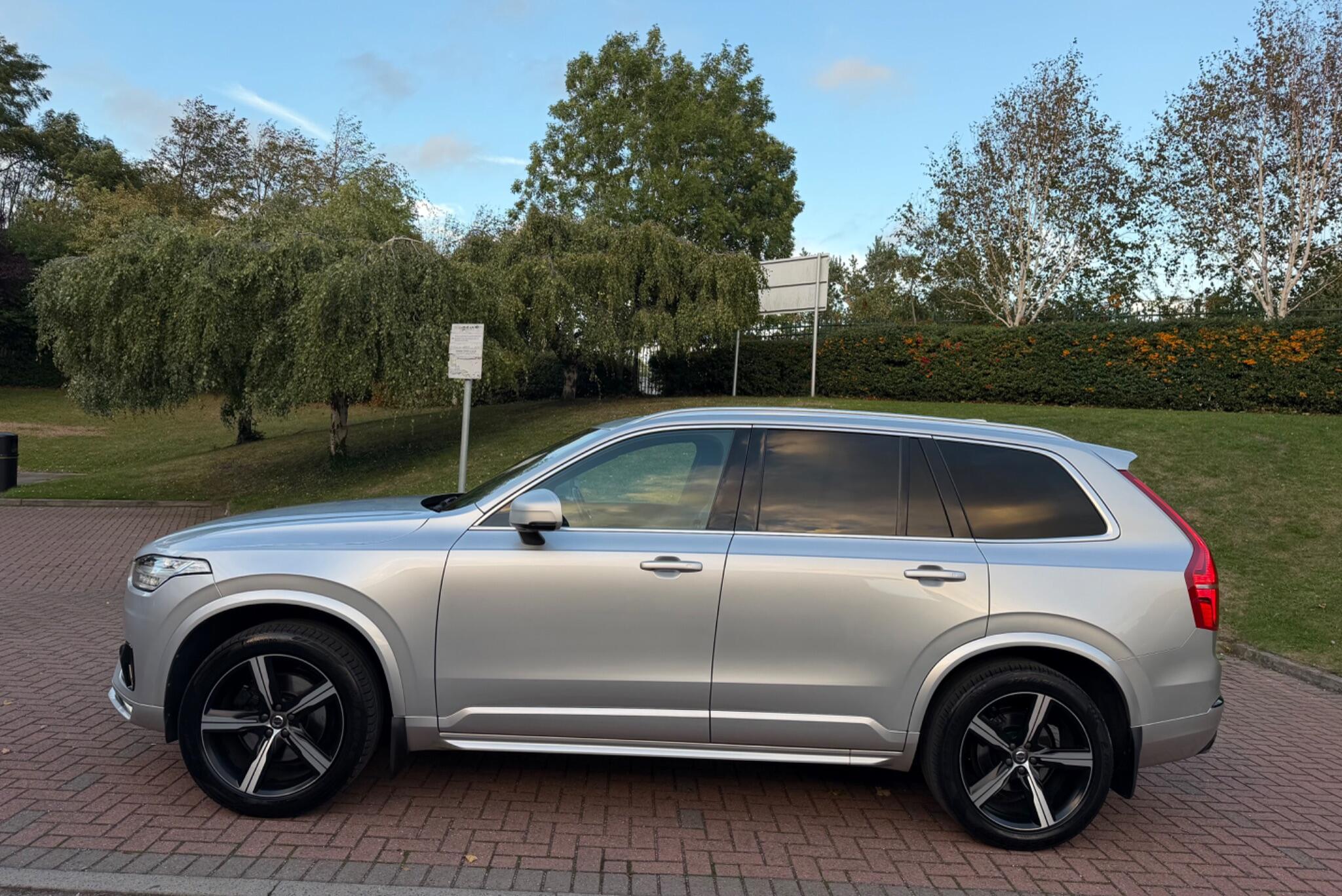 Volvo XC90 - Image 9