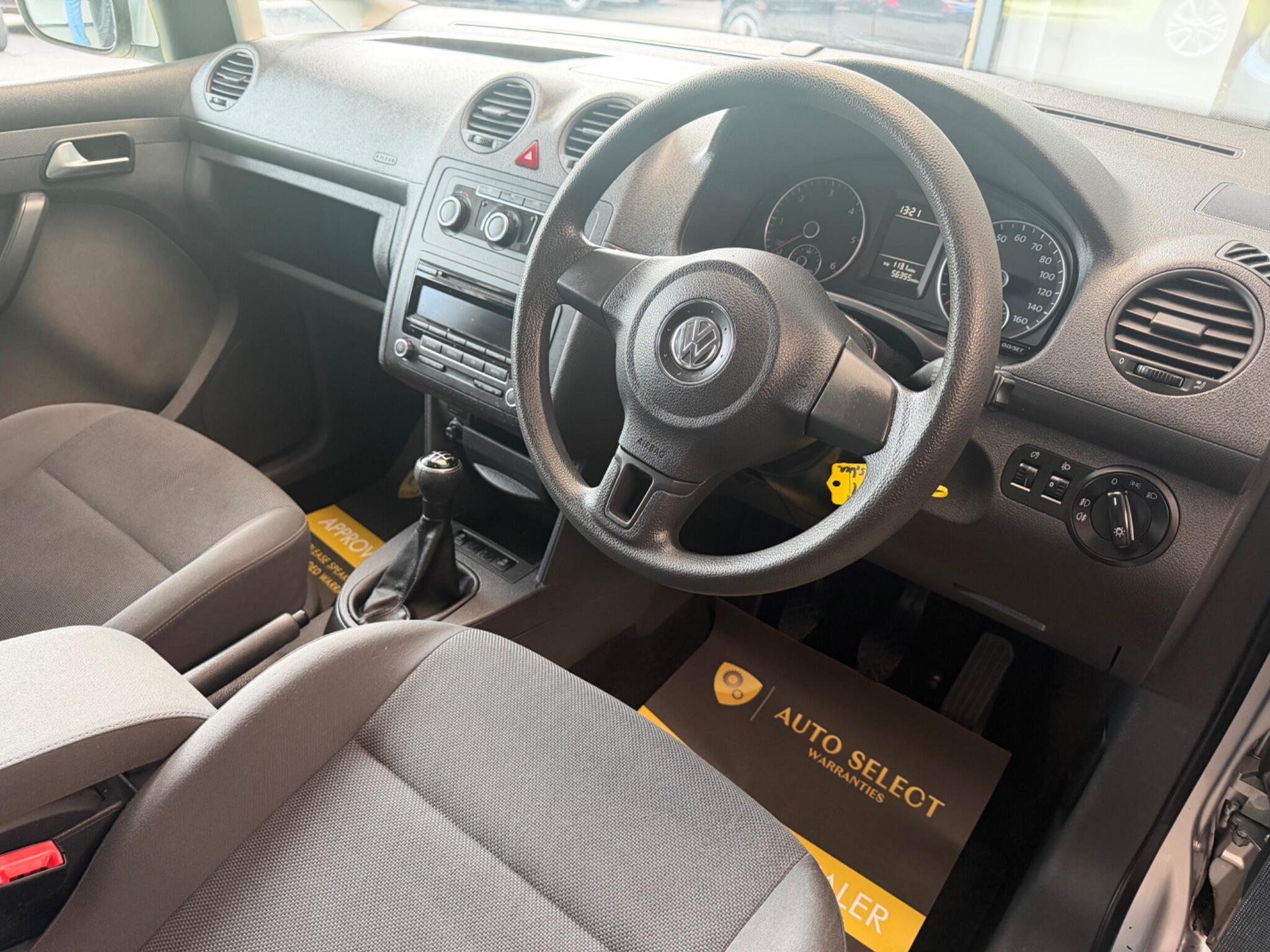 Volkswagen Caddy Maxi - Image 13