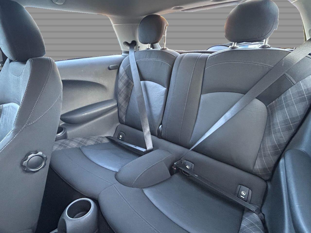 MINI Hatch - Image 13