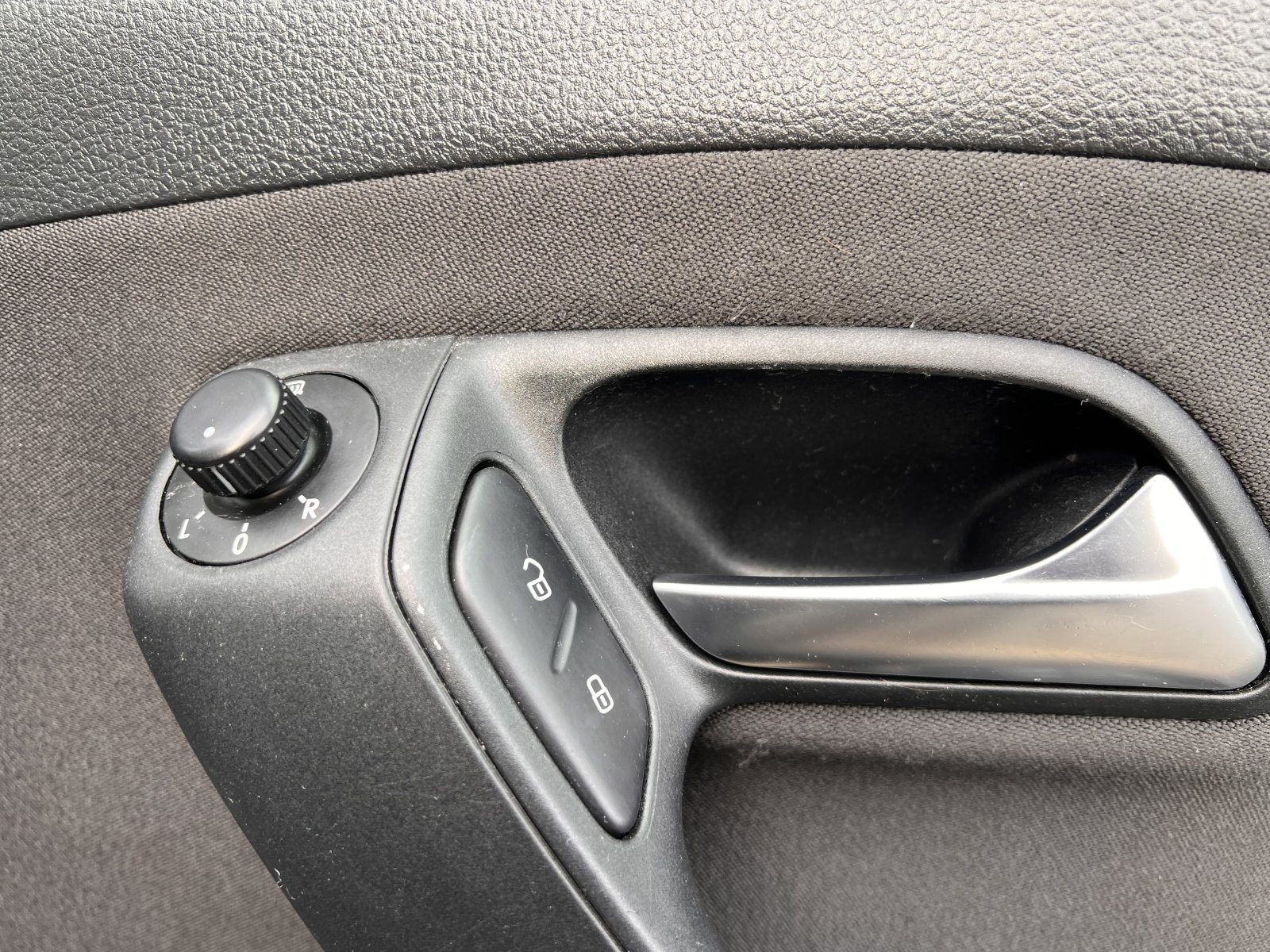 Volkswagen Polo - Image 17