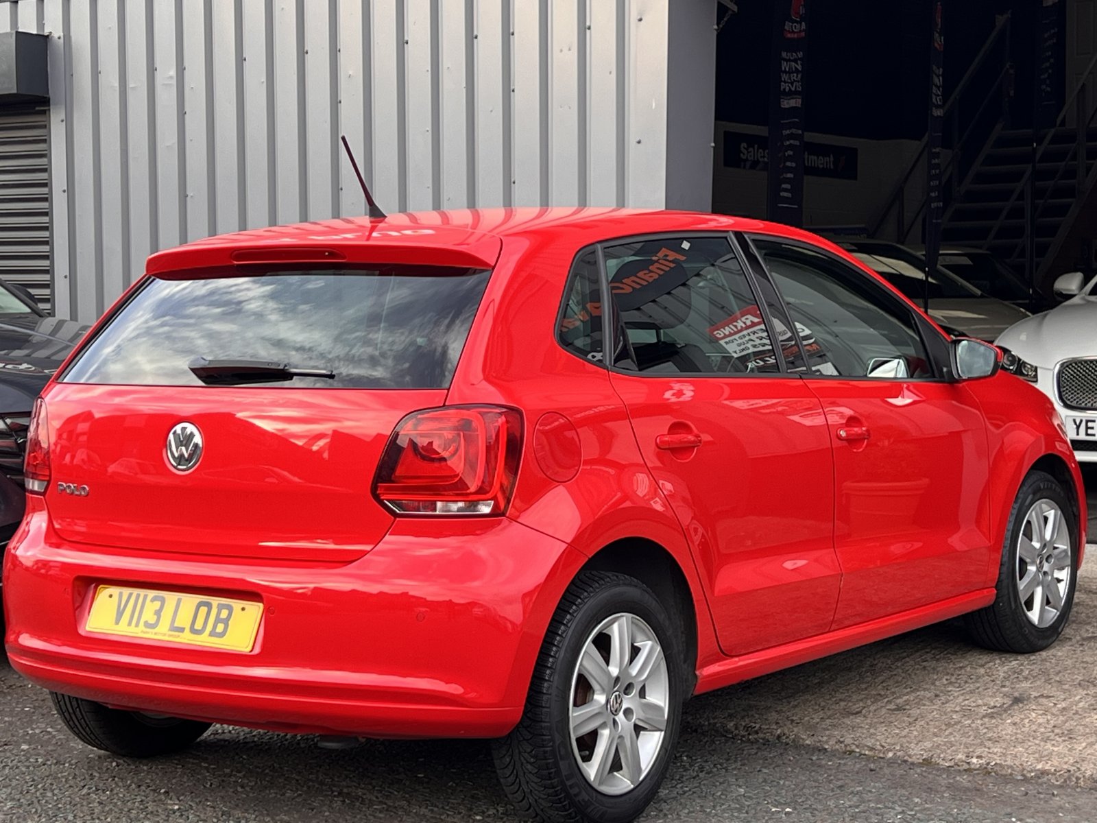 Volkswagen Polo - Image 6