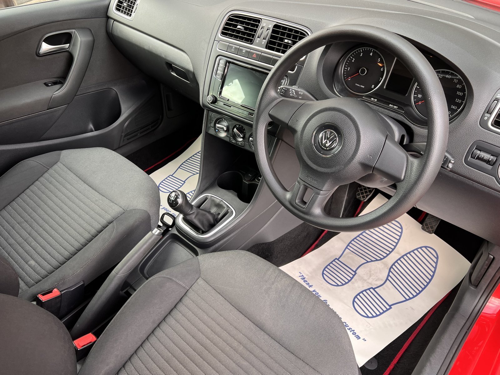 Volkswagen Polo - Image 15