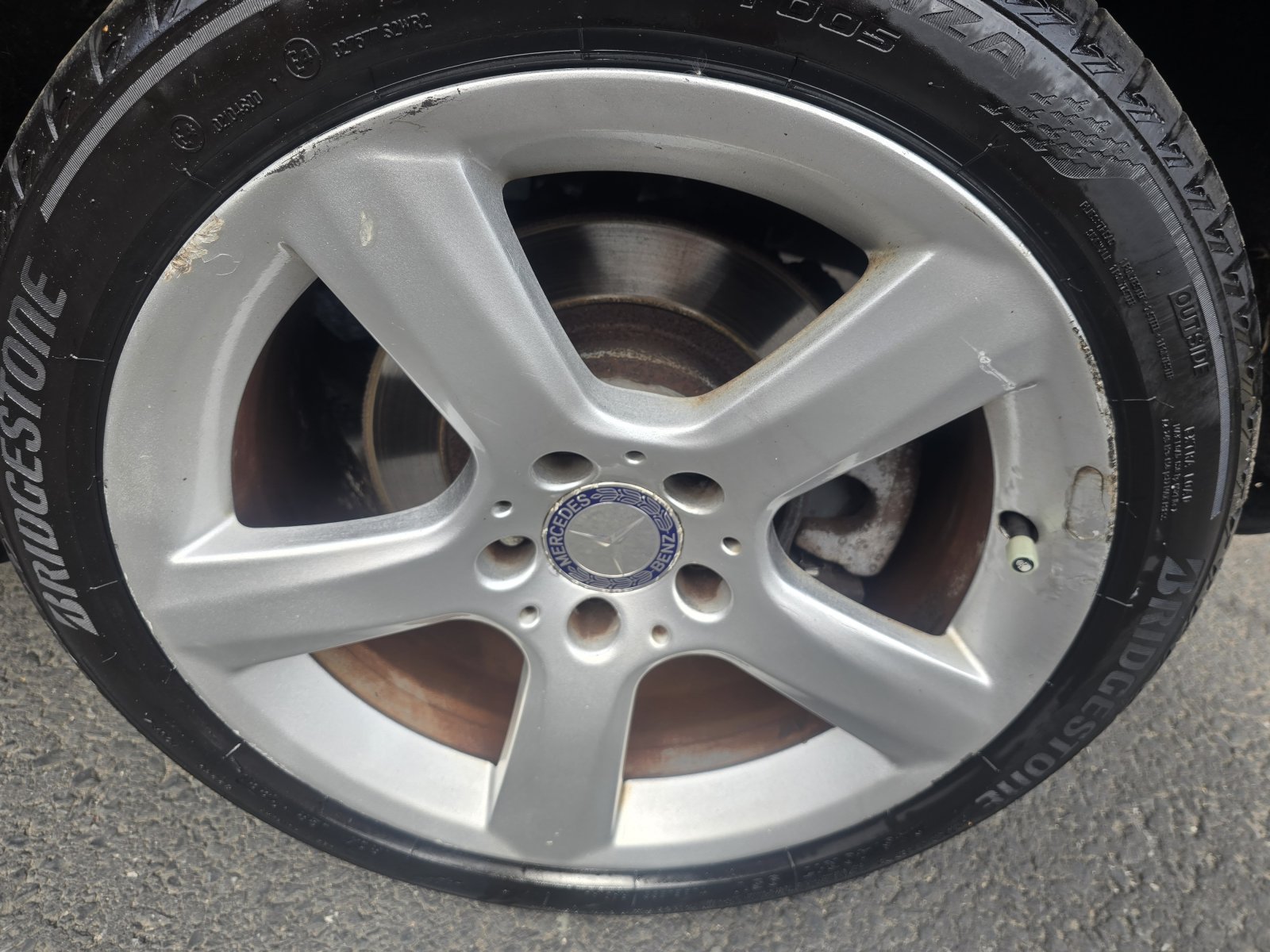 Mercedes SLK - Image 11