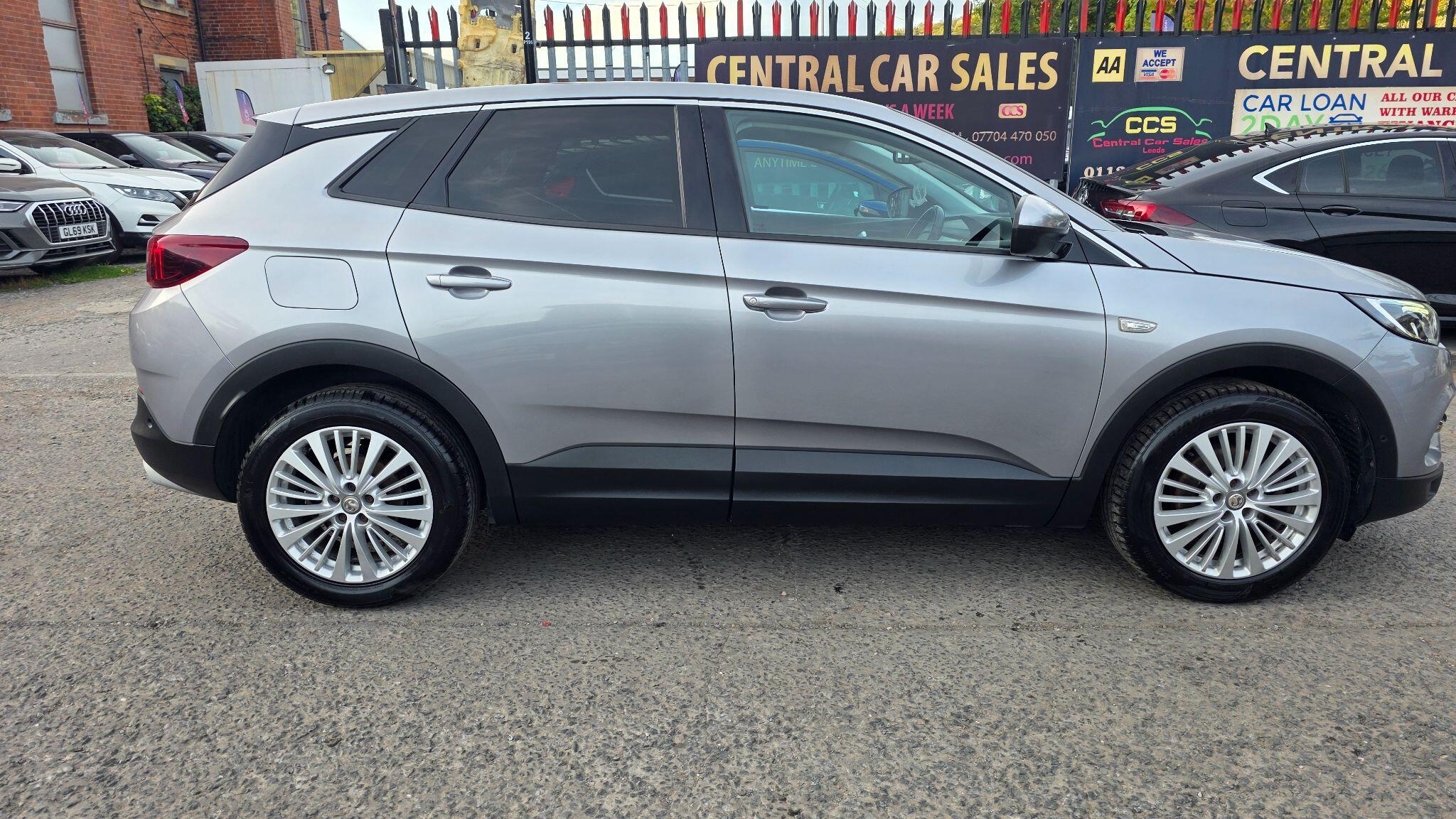 Vauxhall Grandland X - Image 7