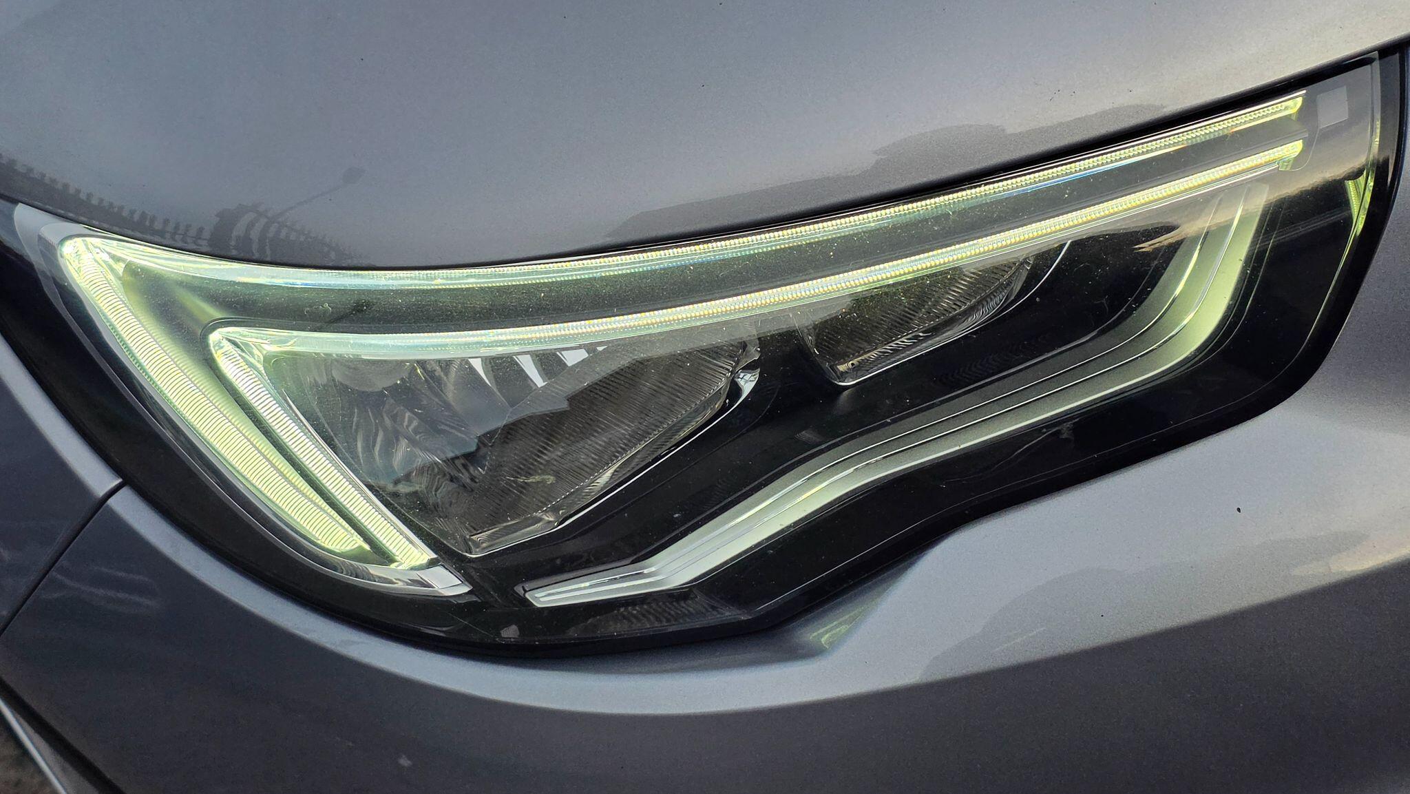 Vauxhall Grandland X - Image 11