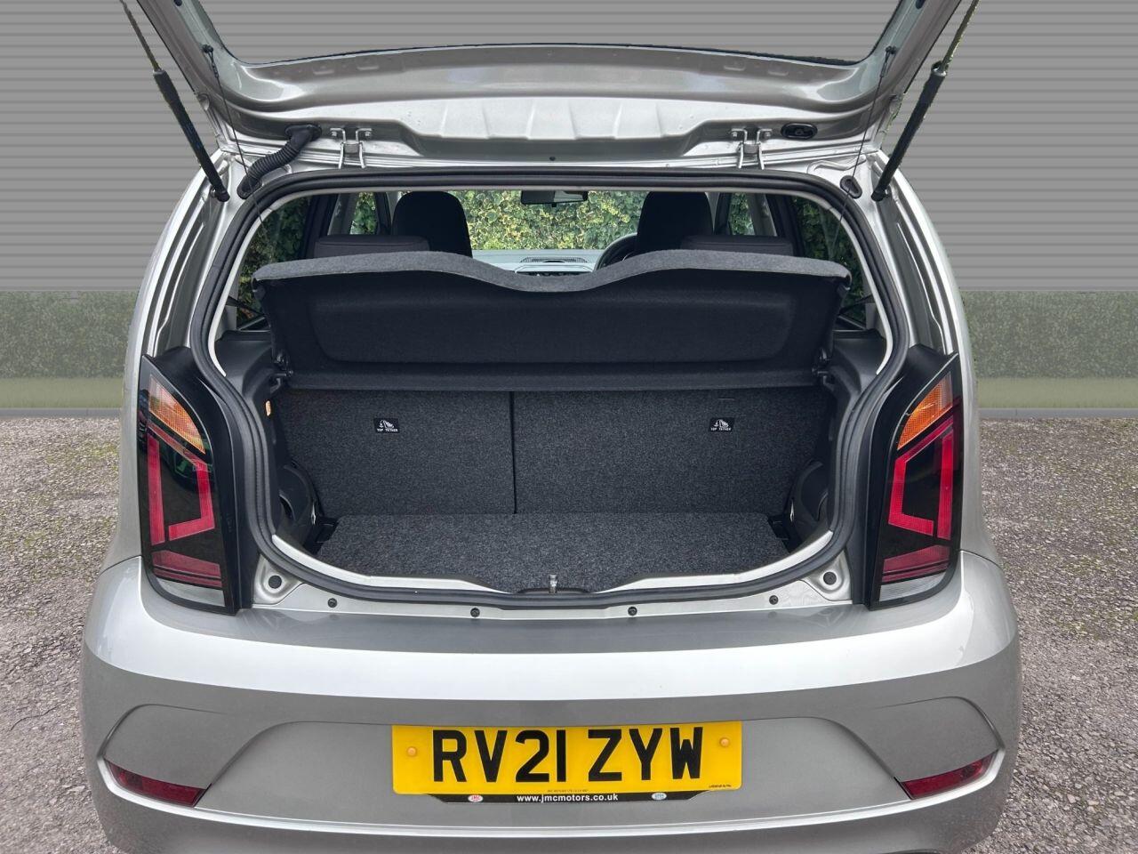 Volkswagen up! - Image 12