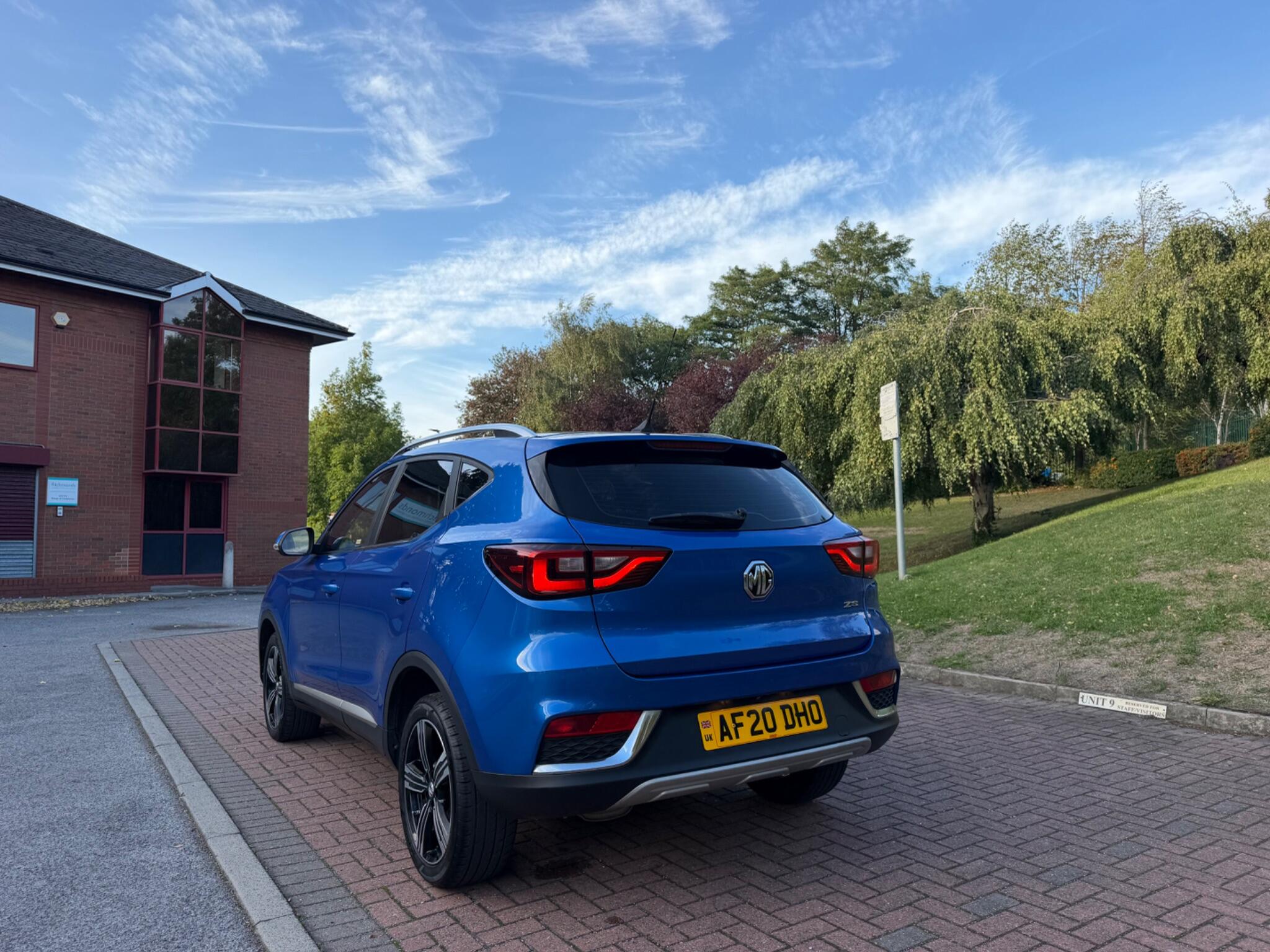MG MG ZS - Image 15