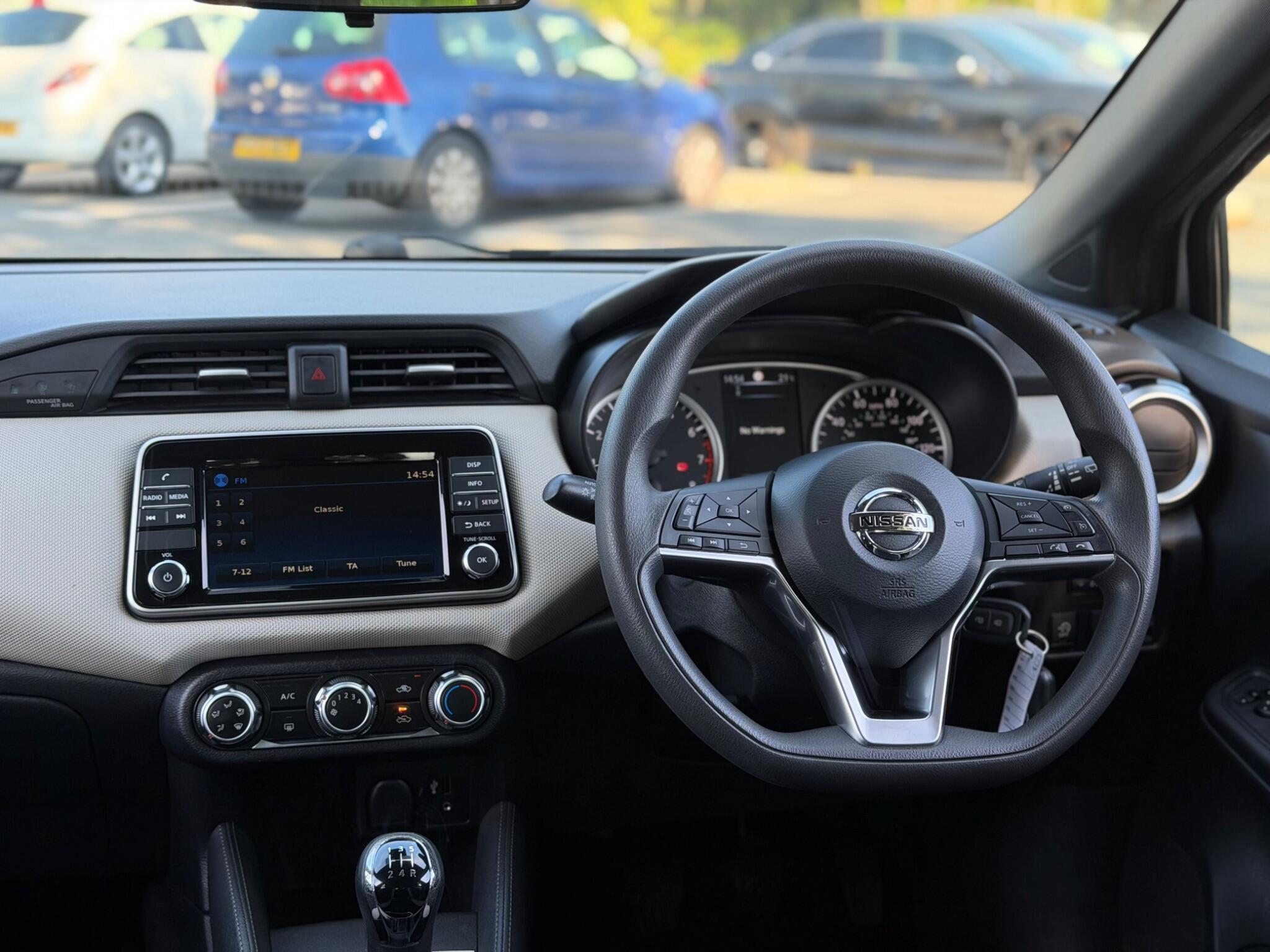 Nissan Micra - Image 10
