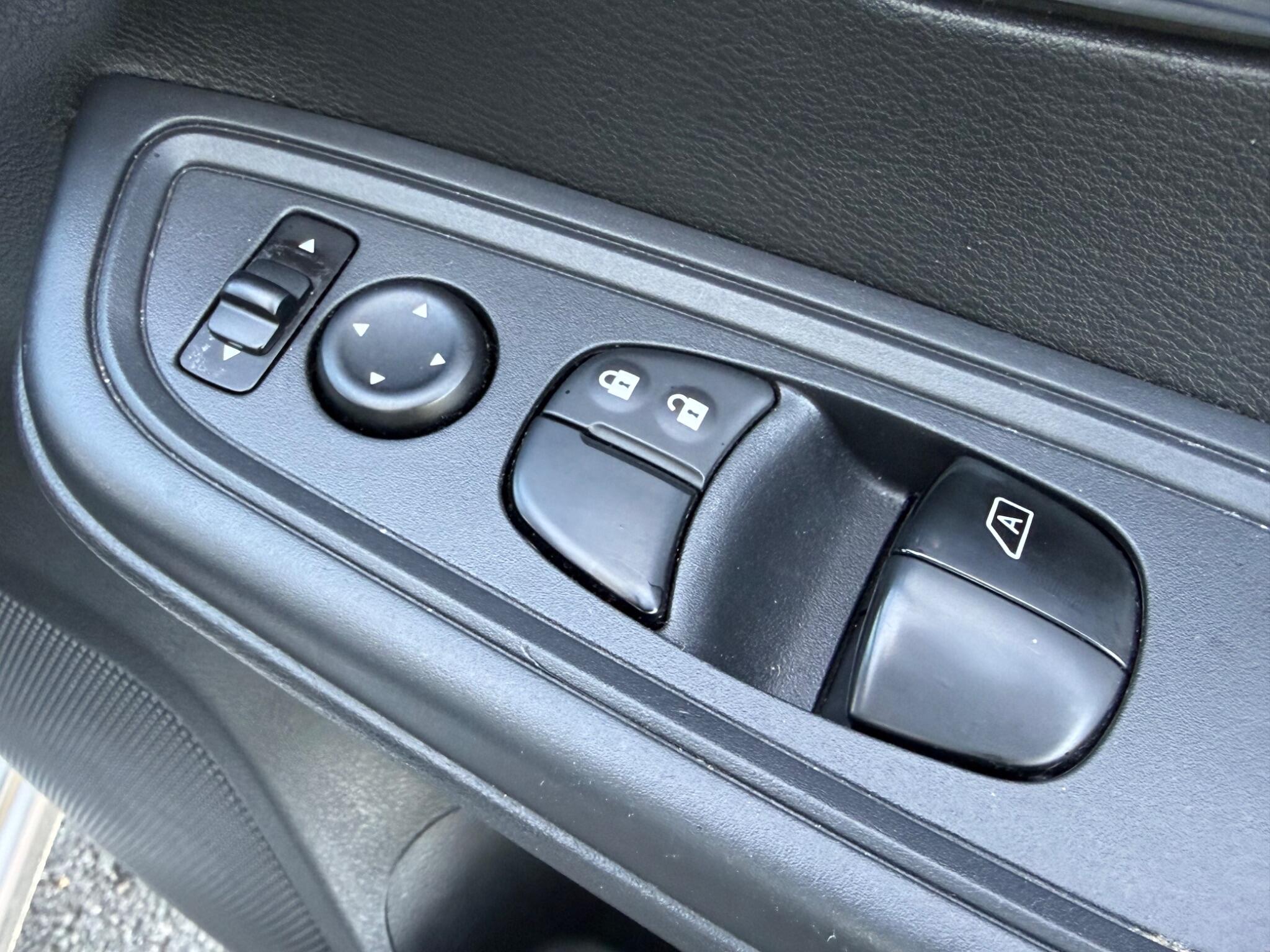 Nissan Micra - Image 17