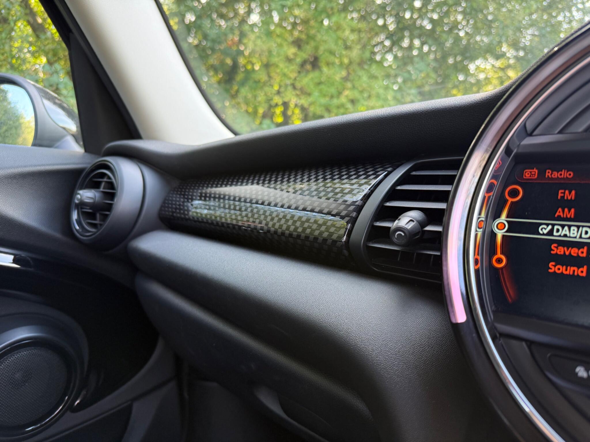 MINI Hatch - Image 15