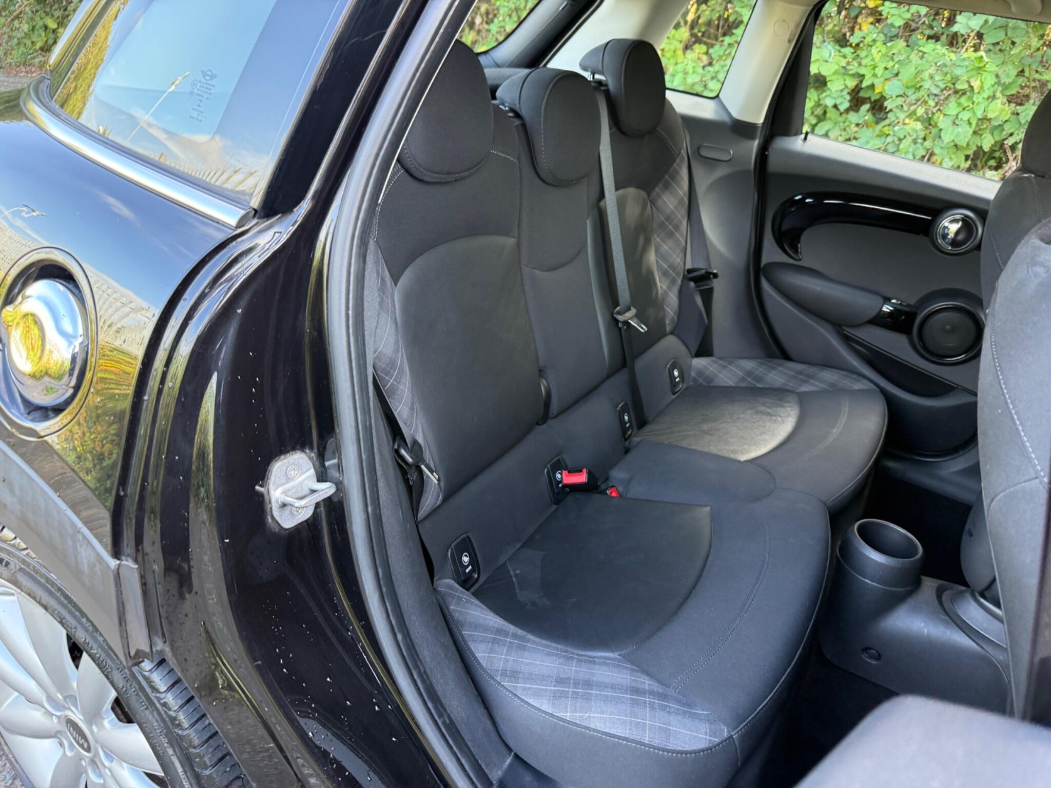 MINI Hatch - Image 16