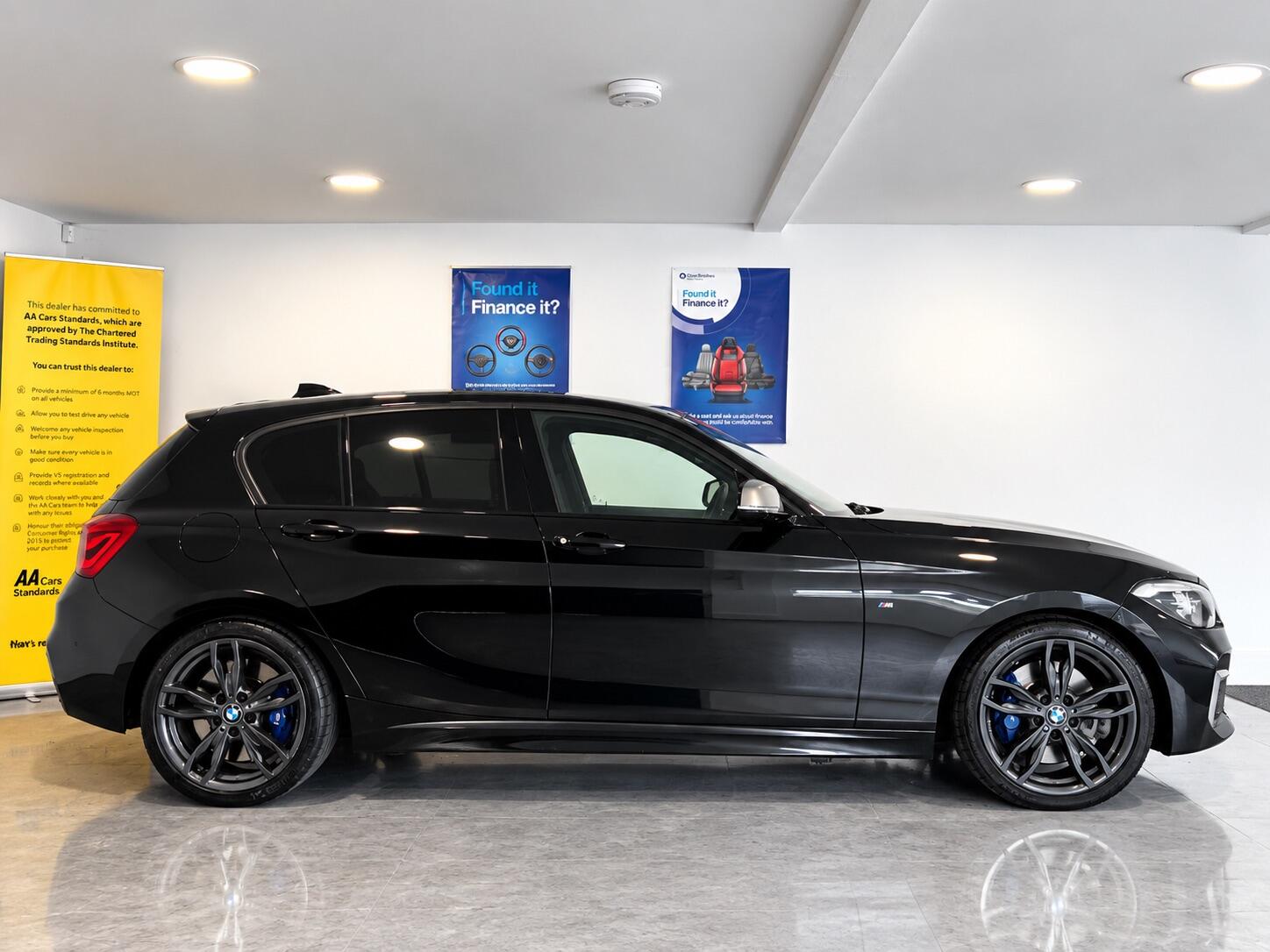 BMW 1 Series - Image 7