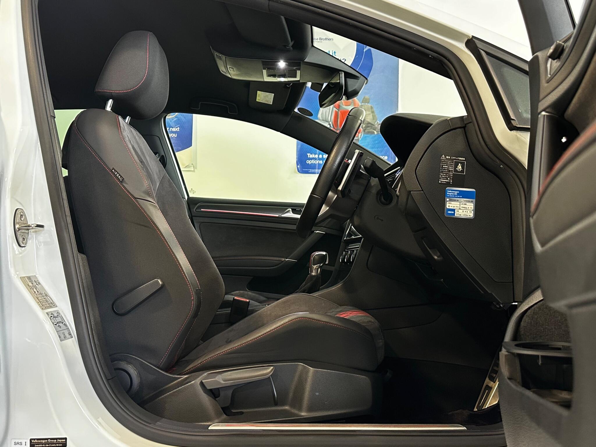 Volkswagen Golf - Image 3