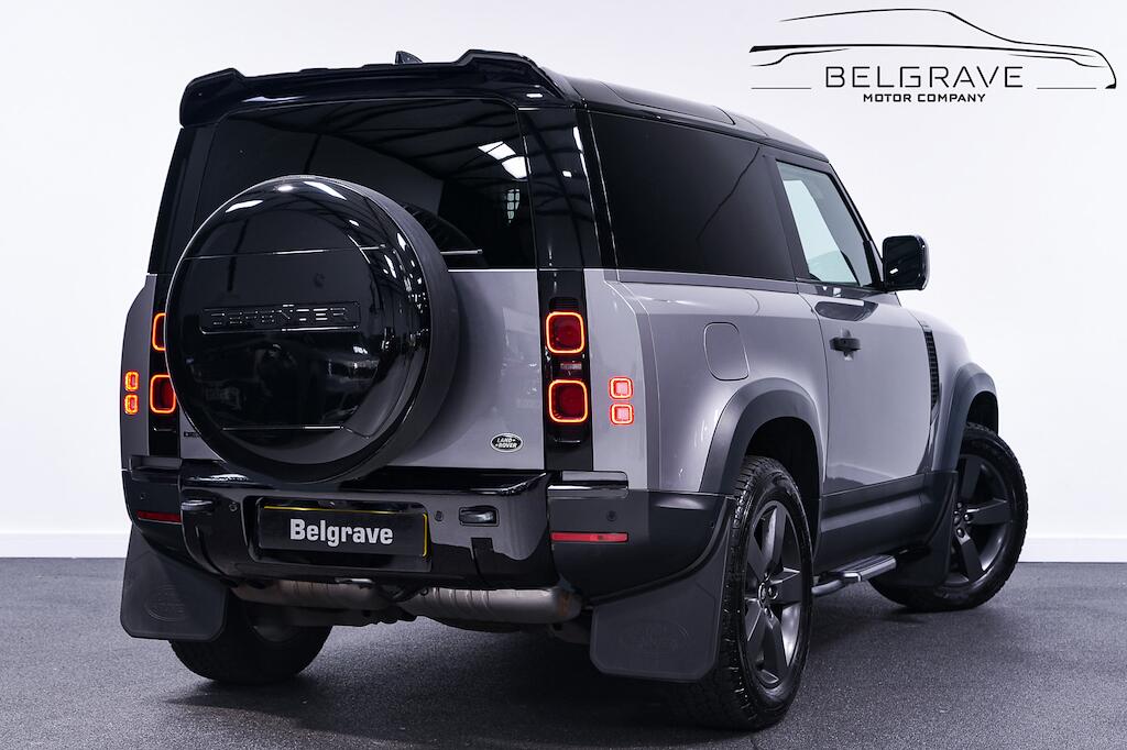 Land Rover Defender 90 - Image 3