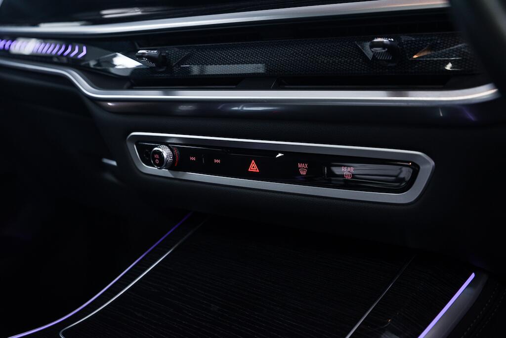 BMW X5 - Image 18