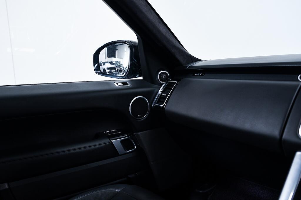 Land Rover RANGE ROVER SPORT - Image 18