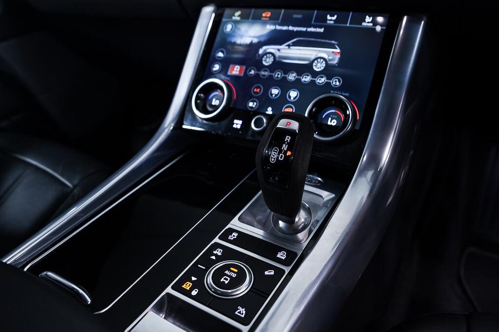 Land Rover RANGE ROVER SPORT - Image 20