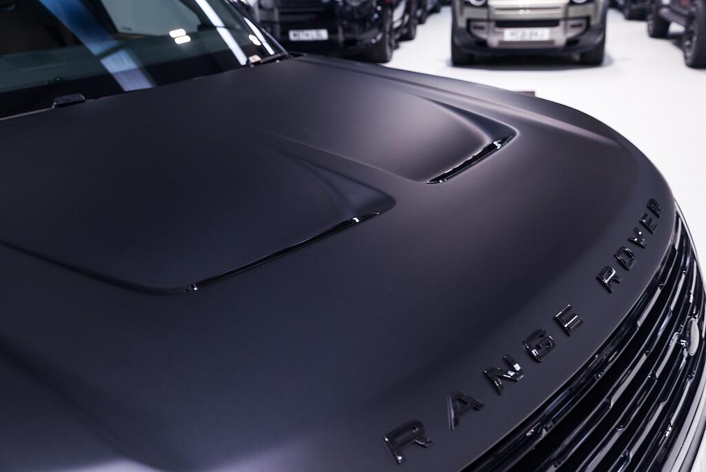 Land Rover Range Rover - Image 12