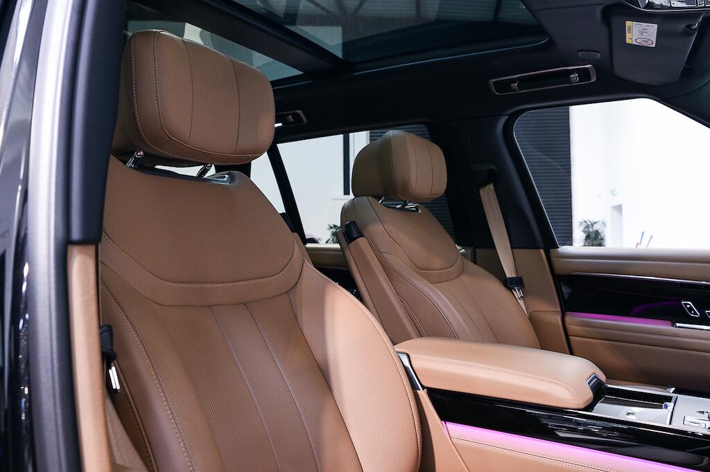 Land Rover Range Rover - Image 16