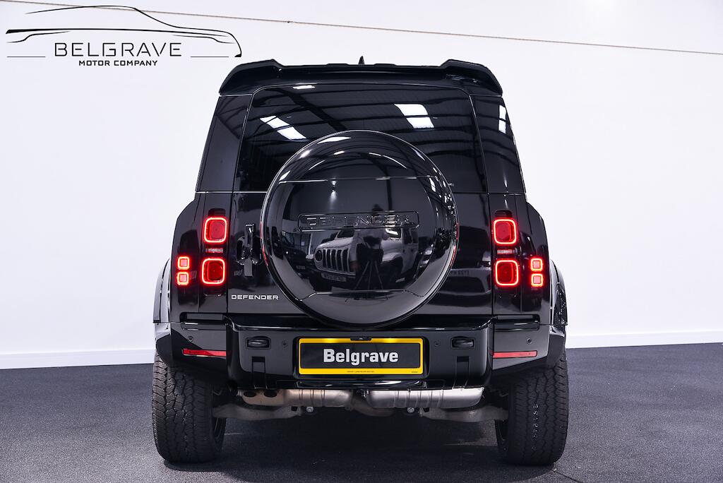 Land Rover Defender 110 - Image 6
