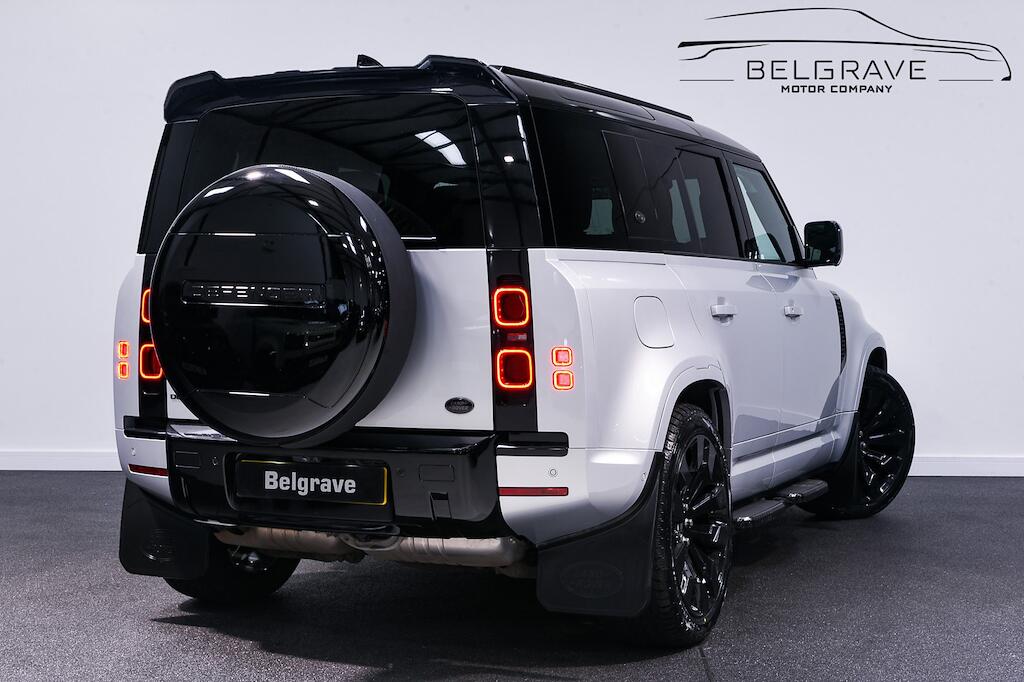 Land Rover Defender 110 - Image 5