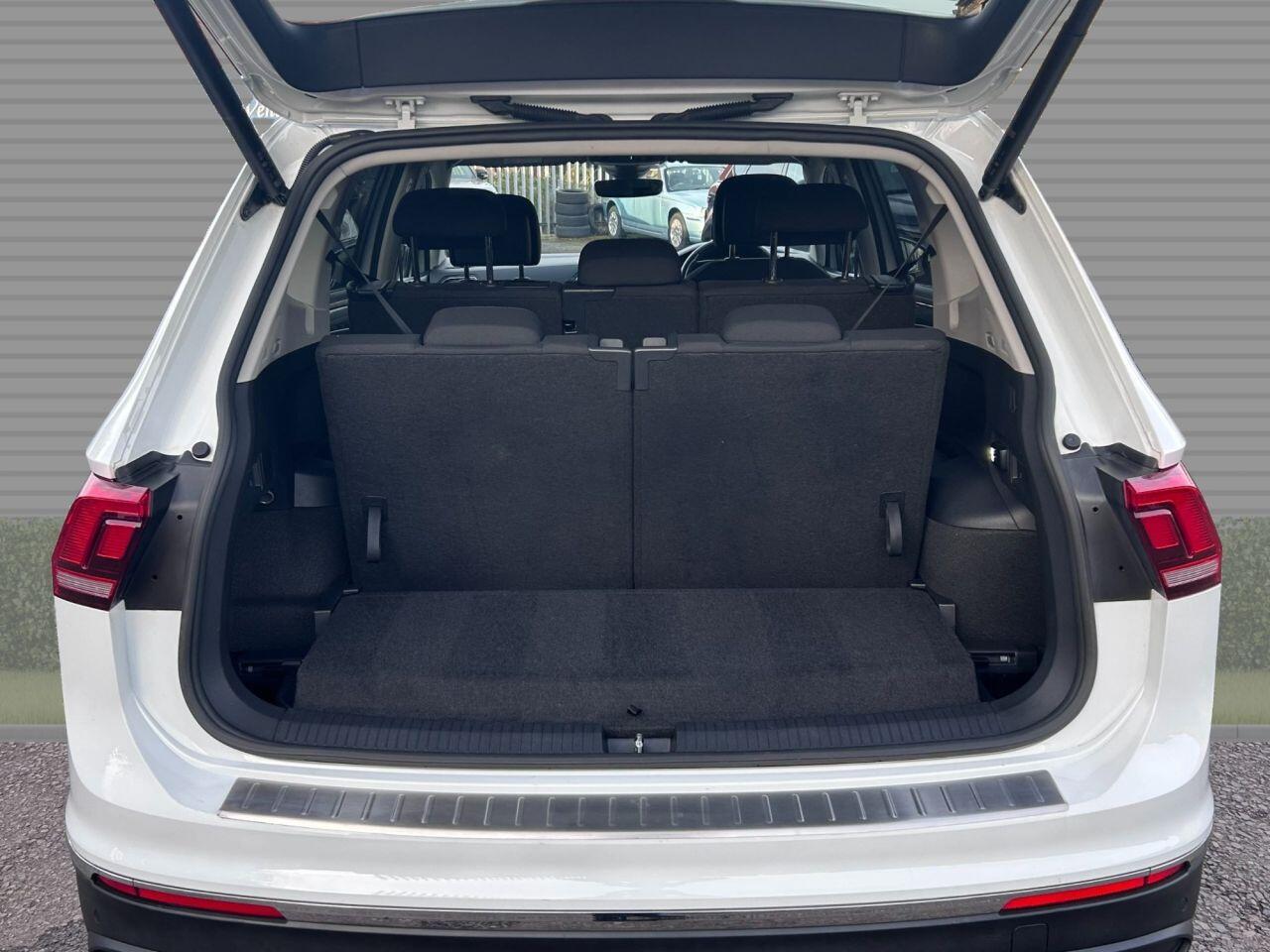 Volkswagen Tiguan Allspace - Image 11