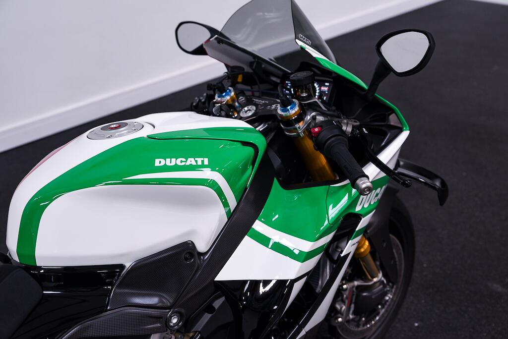 Ducati PANIGALE V4 - Image 15