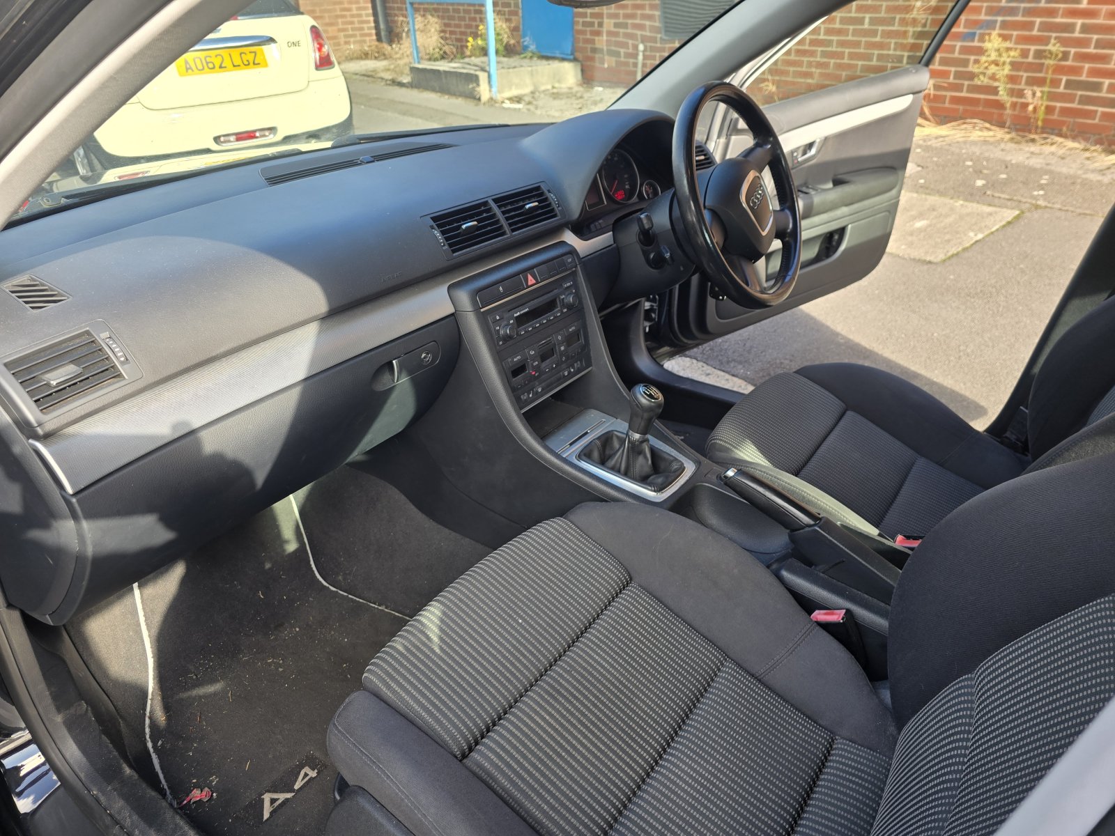 Audi A4 - Image 15