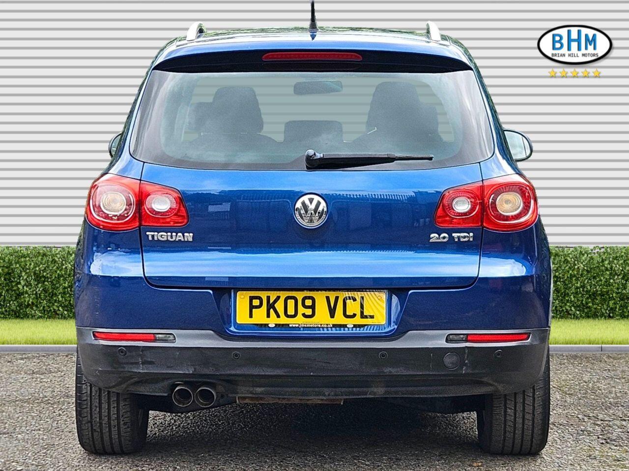 Volkswagen Tiguan - Image 14
